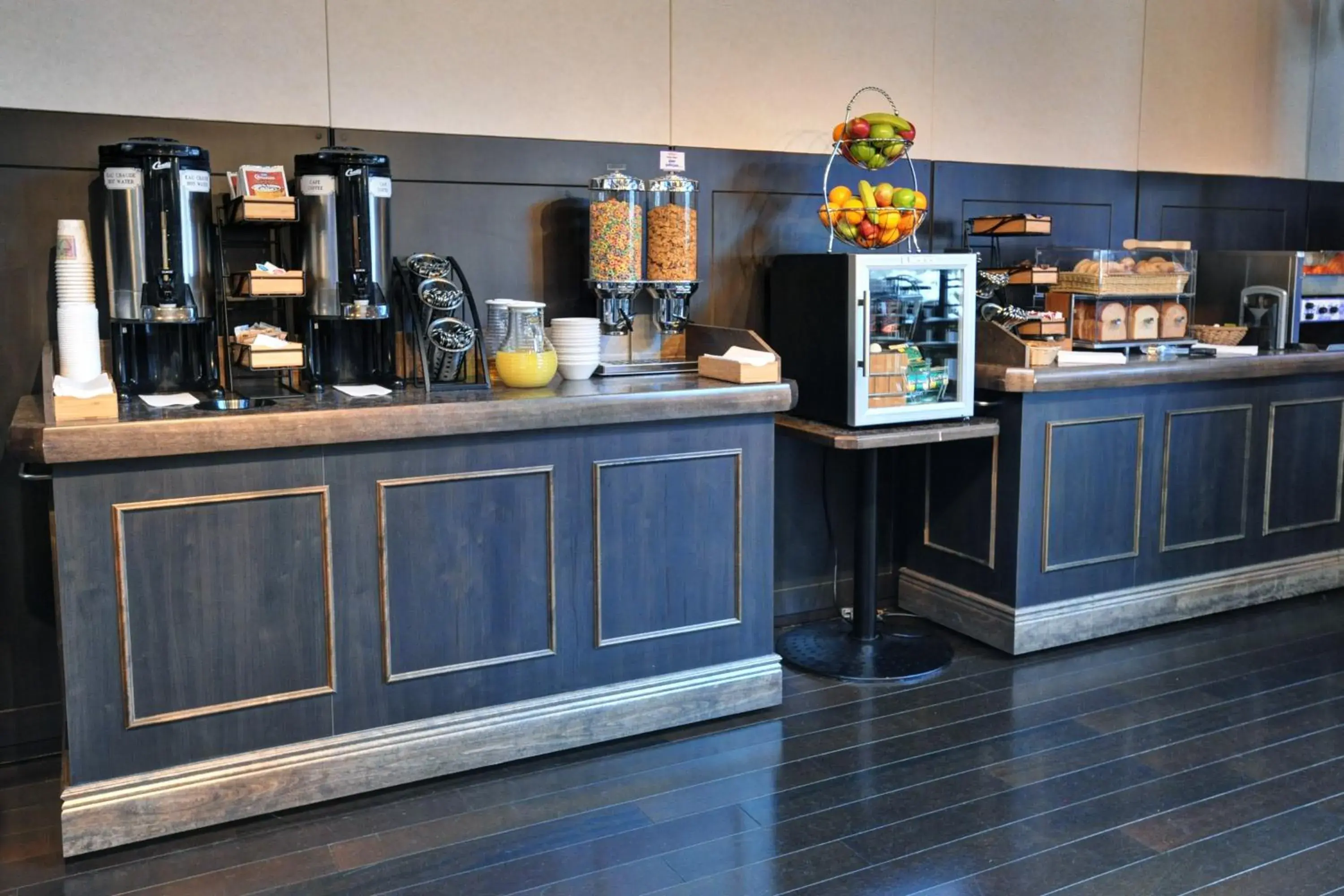 L'Escale Hôtel Suites L'Escale Hôtel Suites