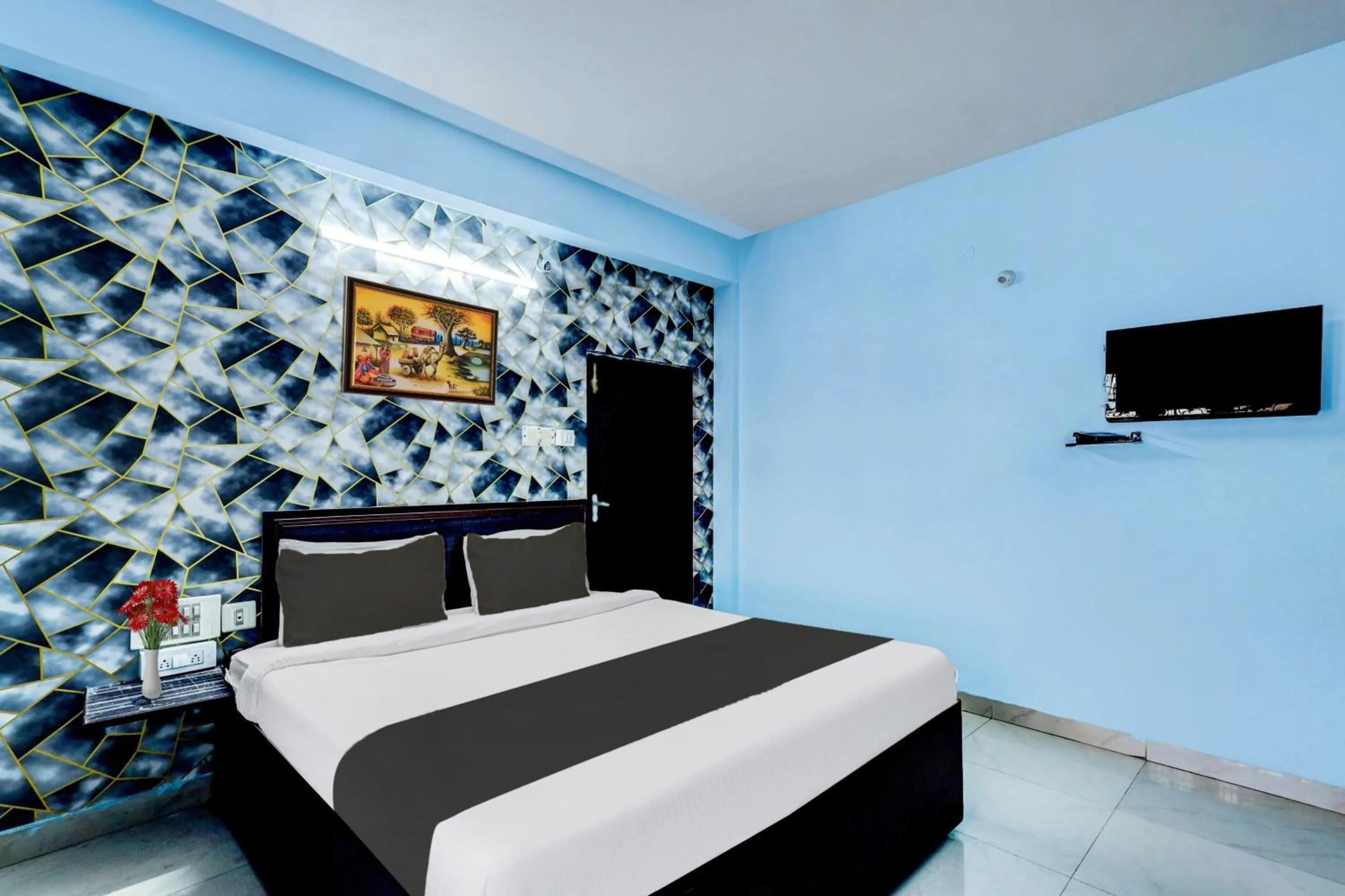 Bedroom, Bed in Super Hotel O Kennedy Nagar Near Railway Station formerly Jayalakshmi Residency