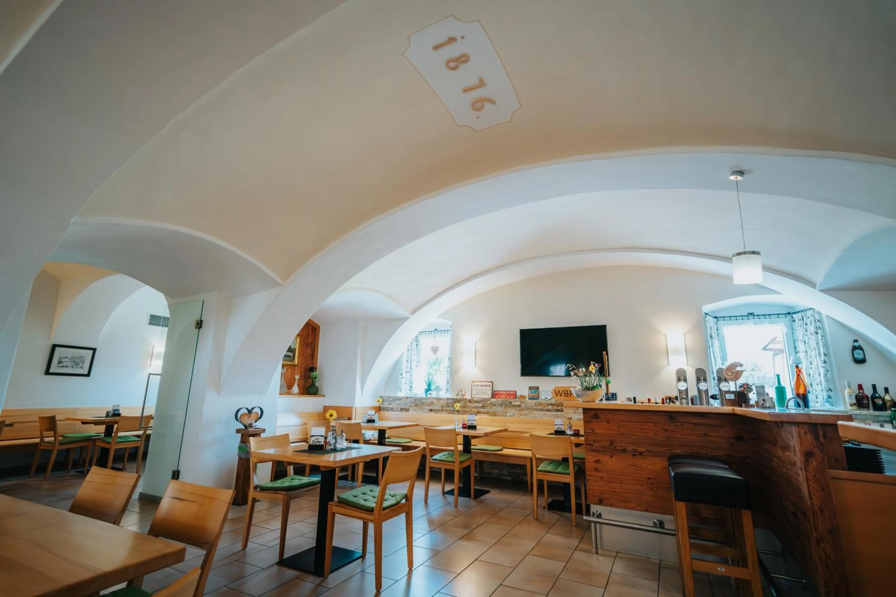 Lobby or reception in Hotel Leo