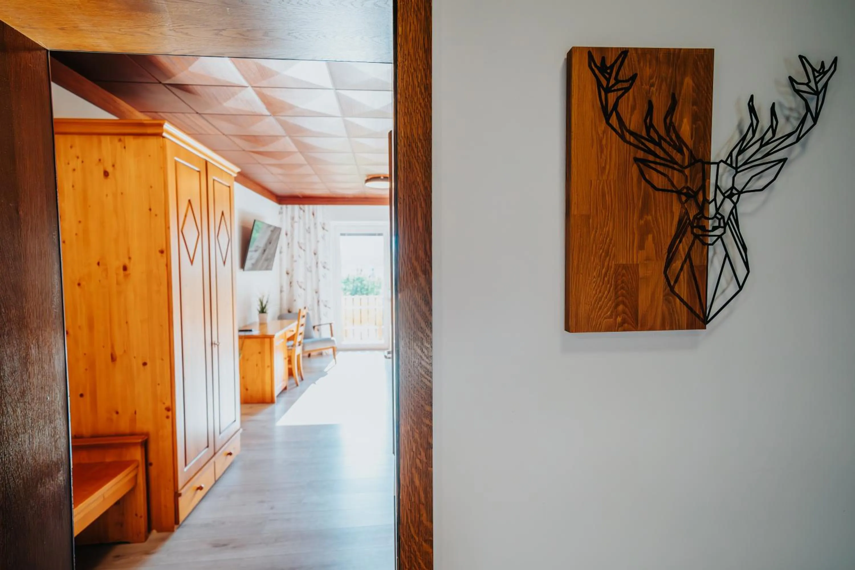 Photo of the whole room in Hotel Leo