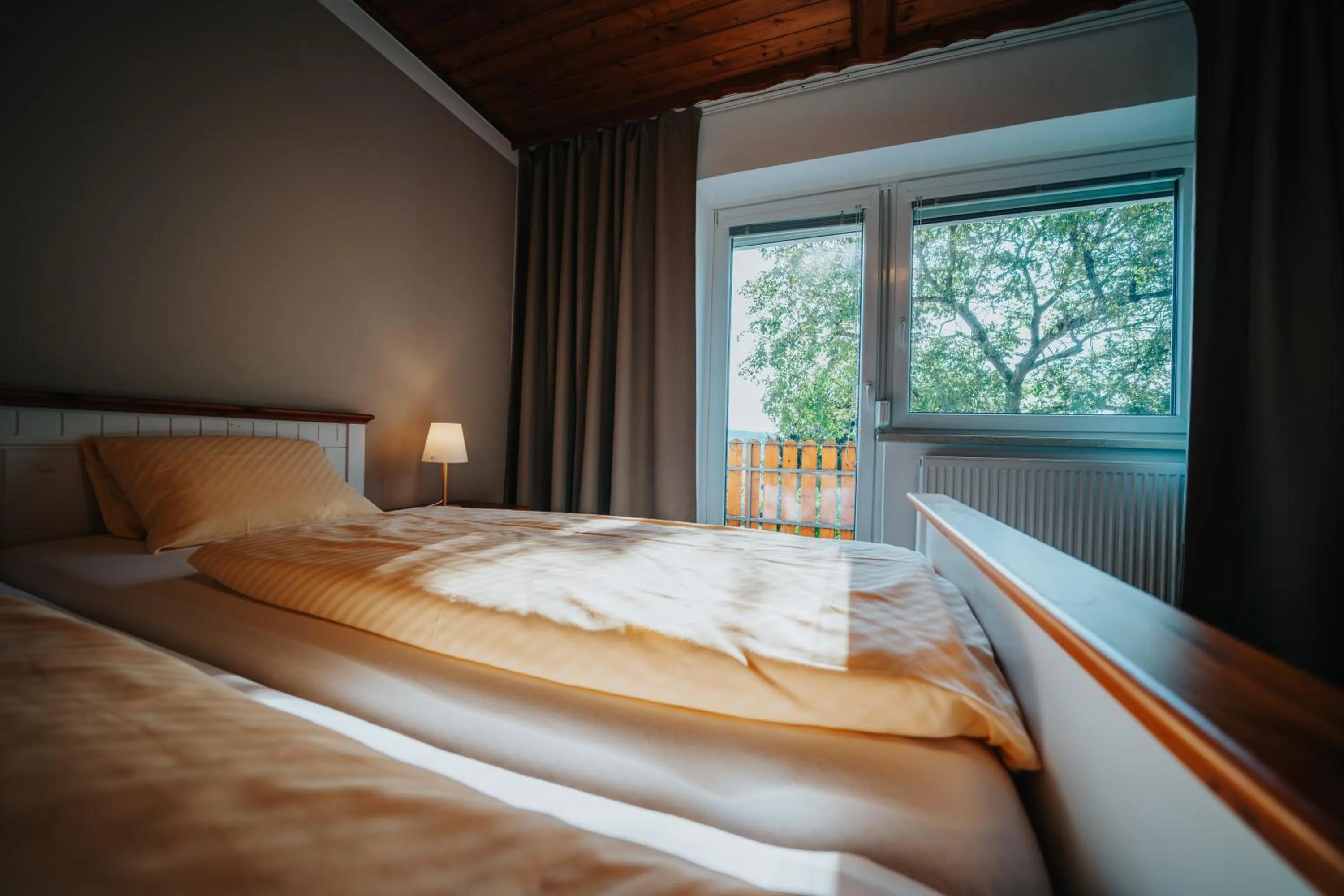 Photo of the whole room, Bed in Hotel Leo