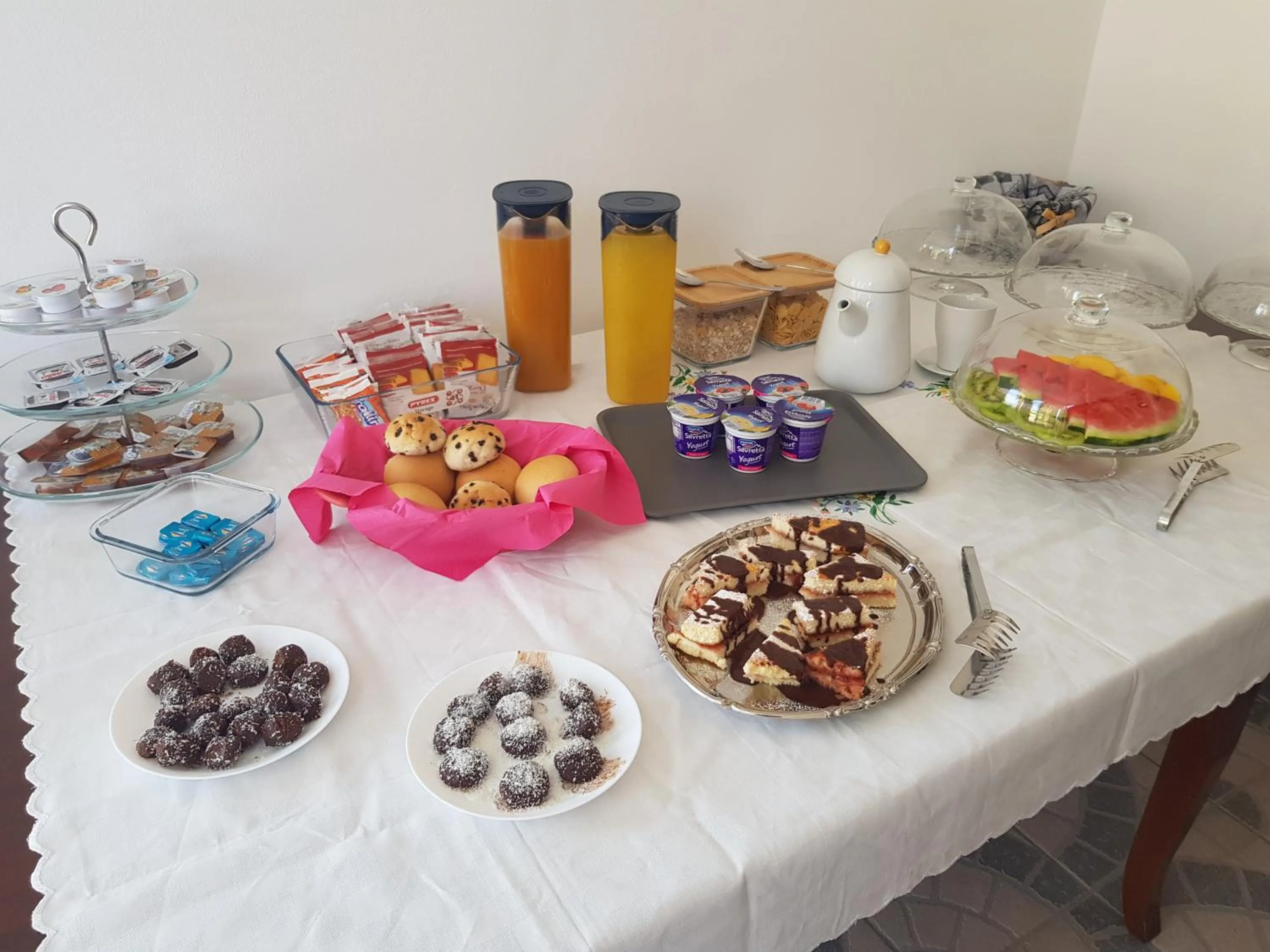 Buffet breakfast in B&B Sale e Sole sul Mare