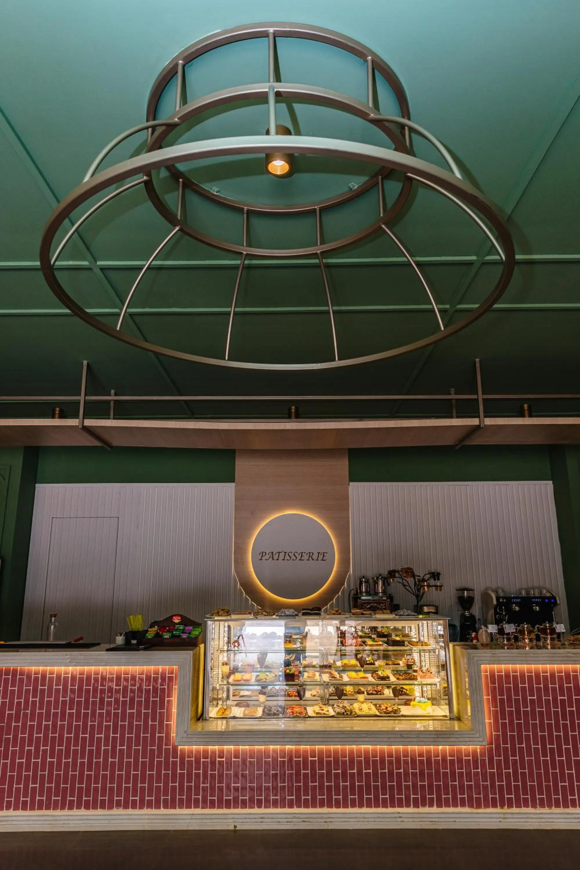 Restaurant/places to eat in Fun & Sun Club Saphire