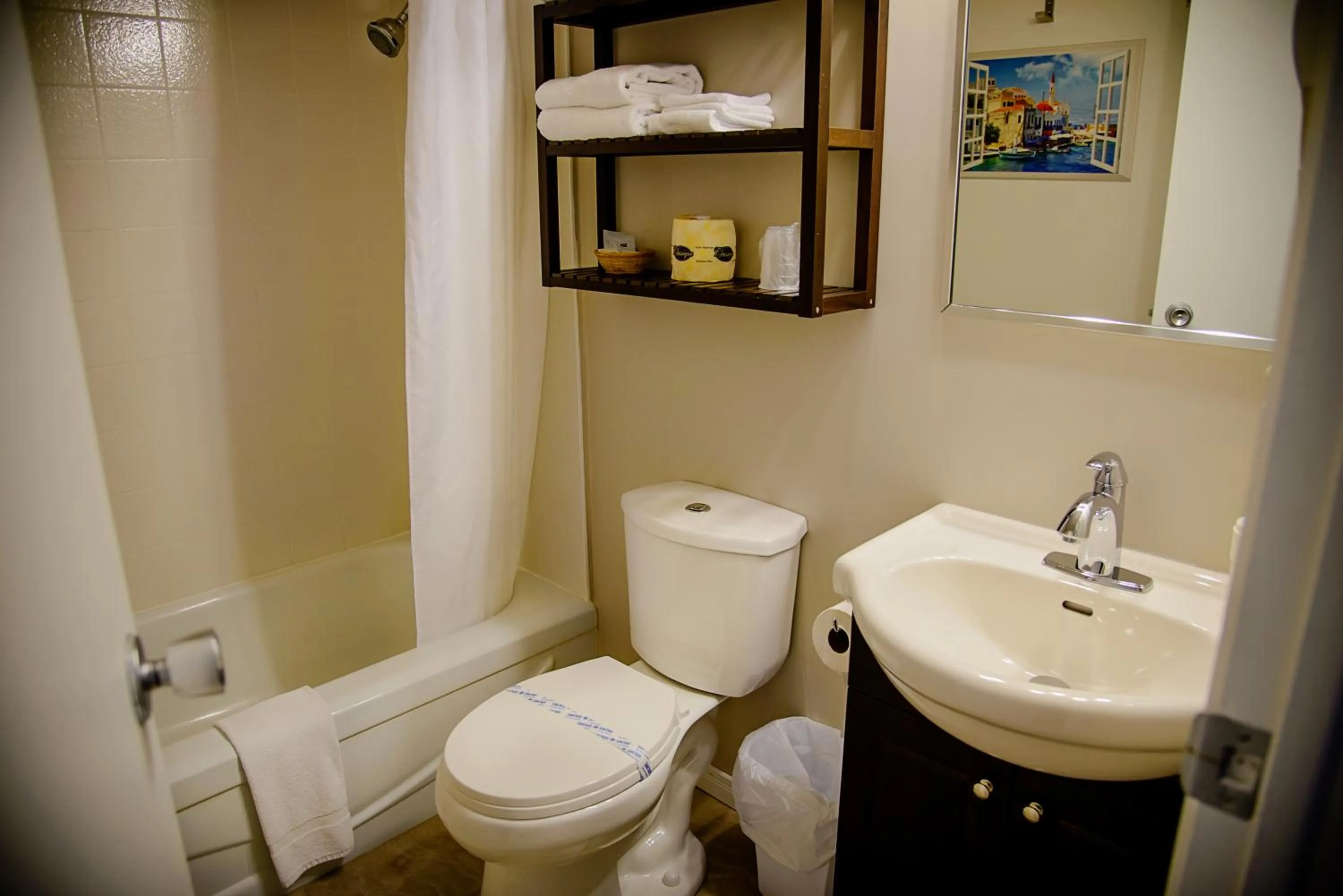 Property building in Motel le Phare