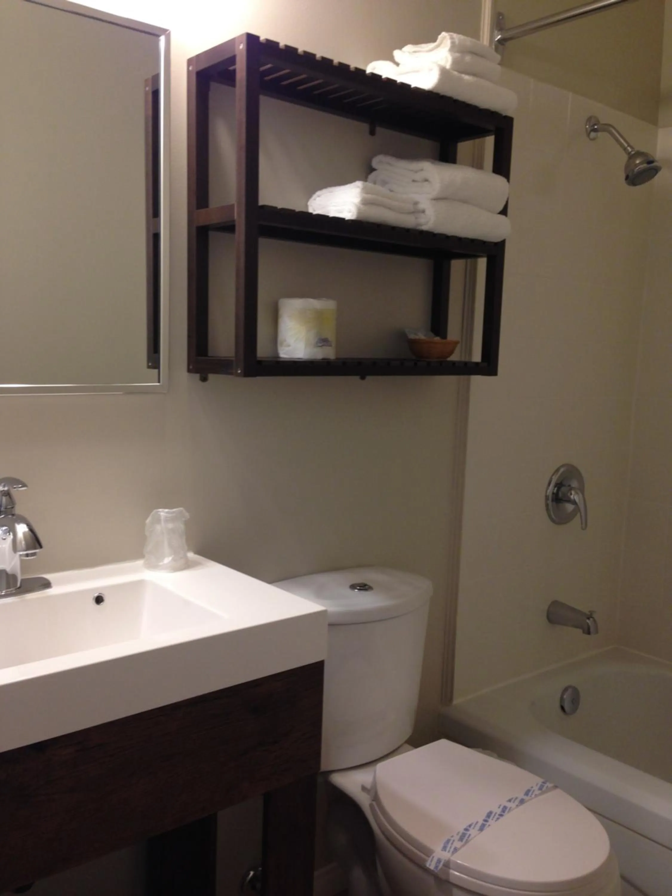 Property building in Motel le Phare