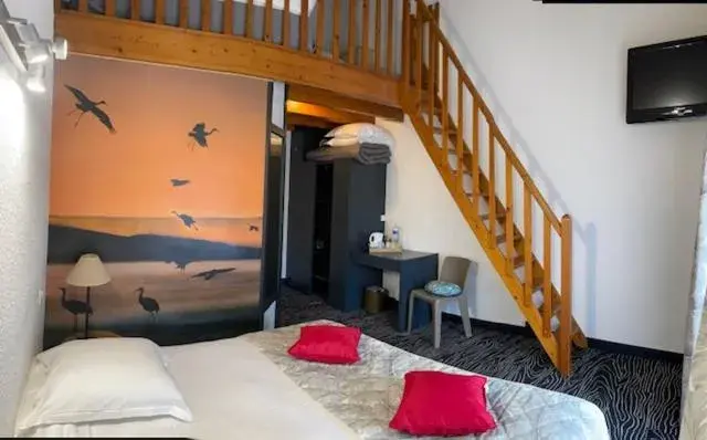 Family Room with Balcony in Au Palmyre Hôtel Family Room with Balcony in Au Palmyre Hôtel