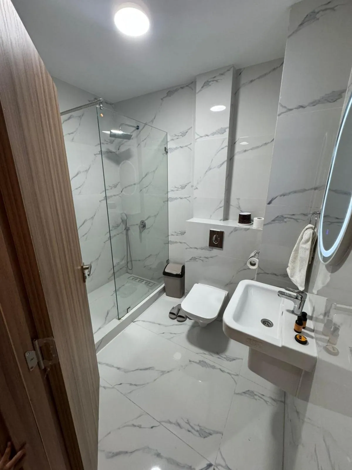 Shower in HOTEL BORJ EL ARAB