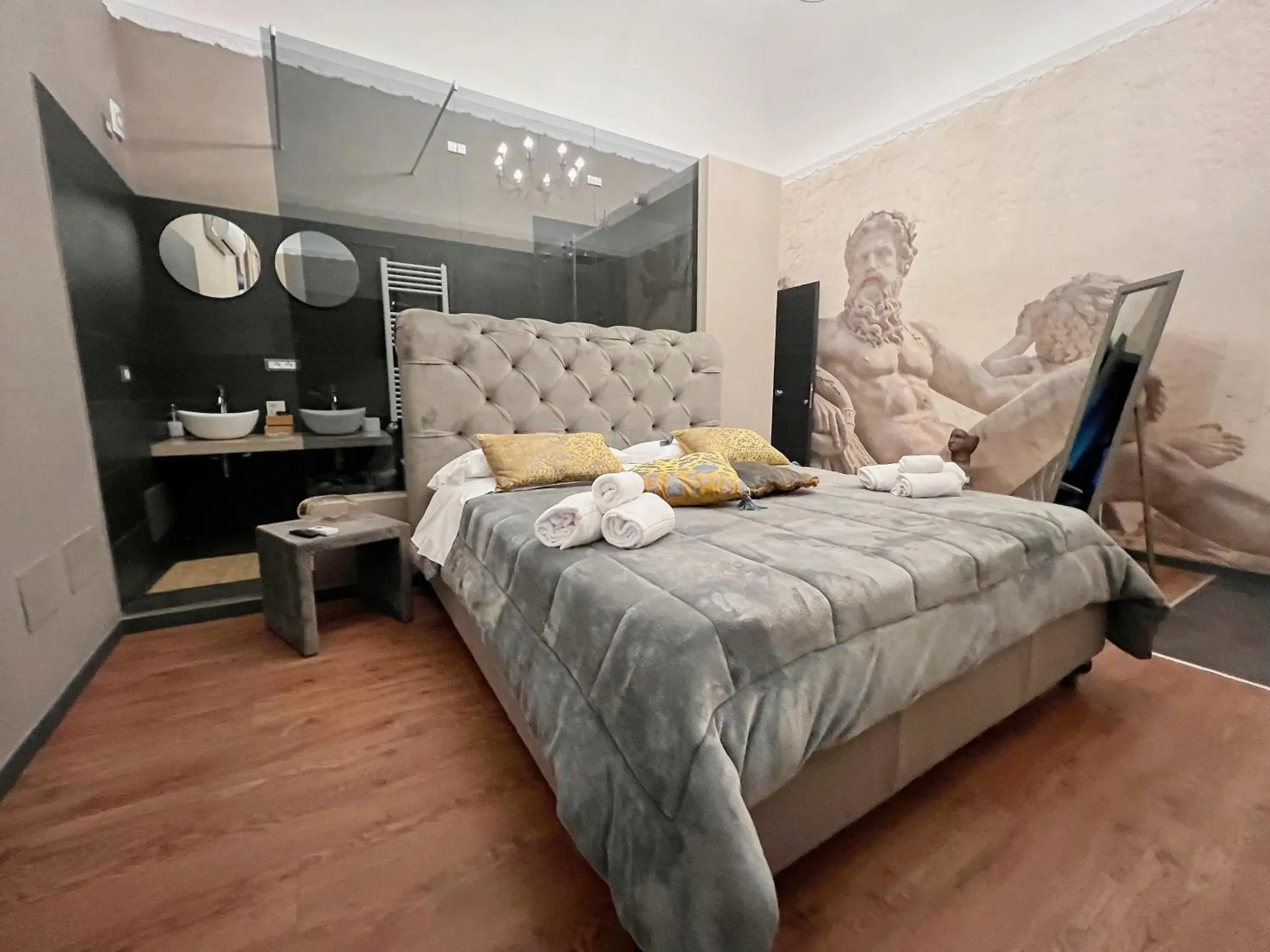 Suite with Balcony in Residenza del Castillo Suite with Balcony in Residenza del Castillo