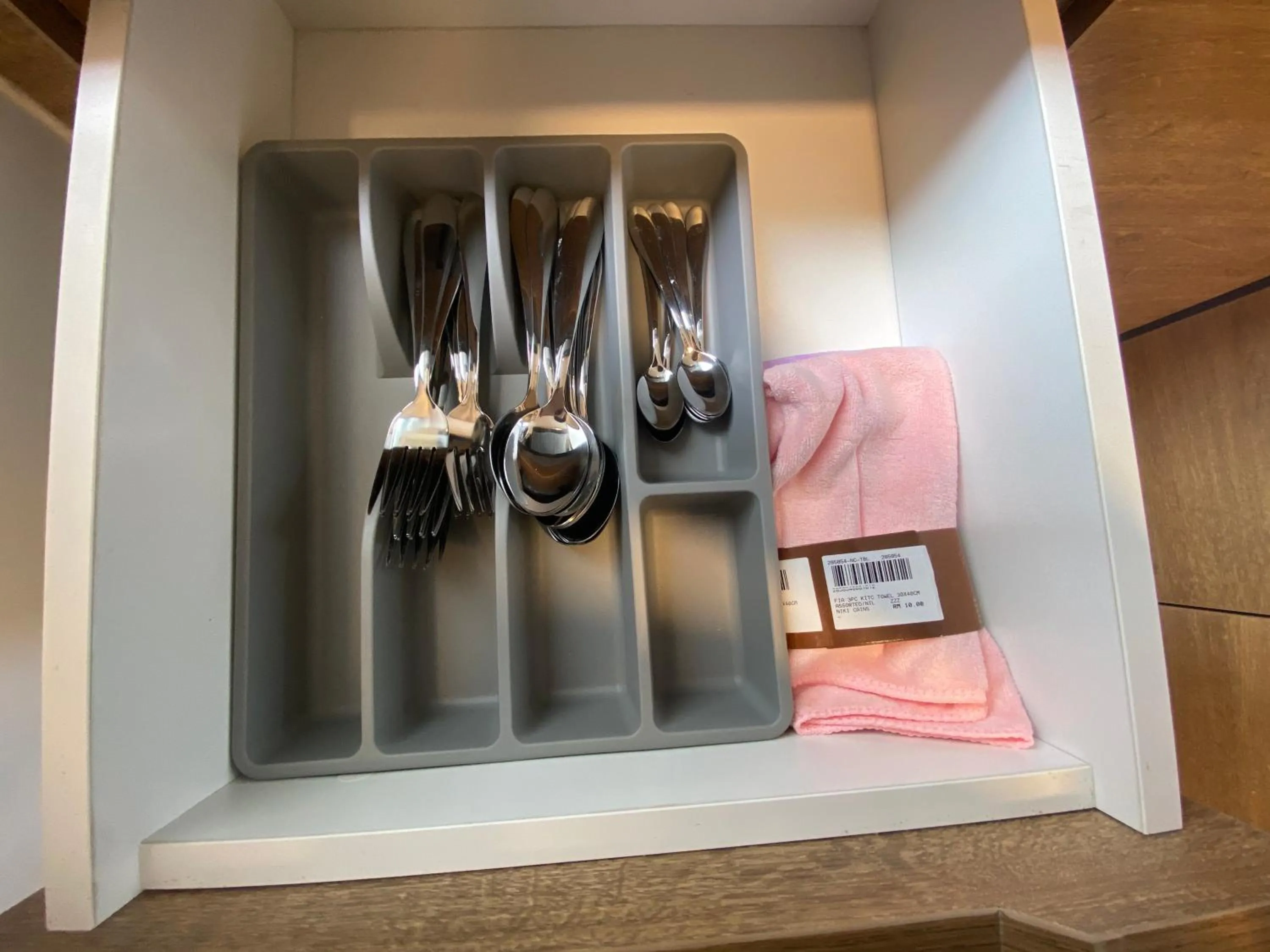 Food and drinks in Timurbay by Seascape