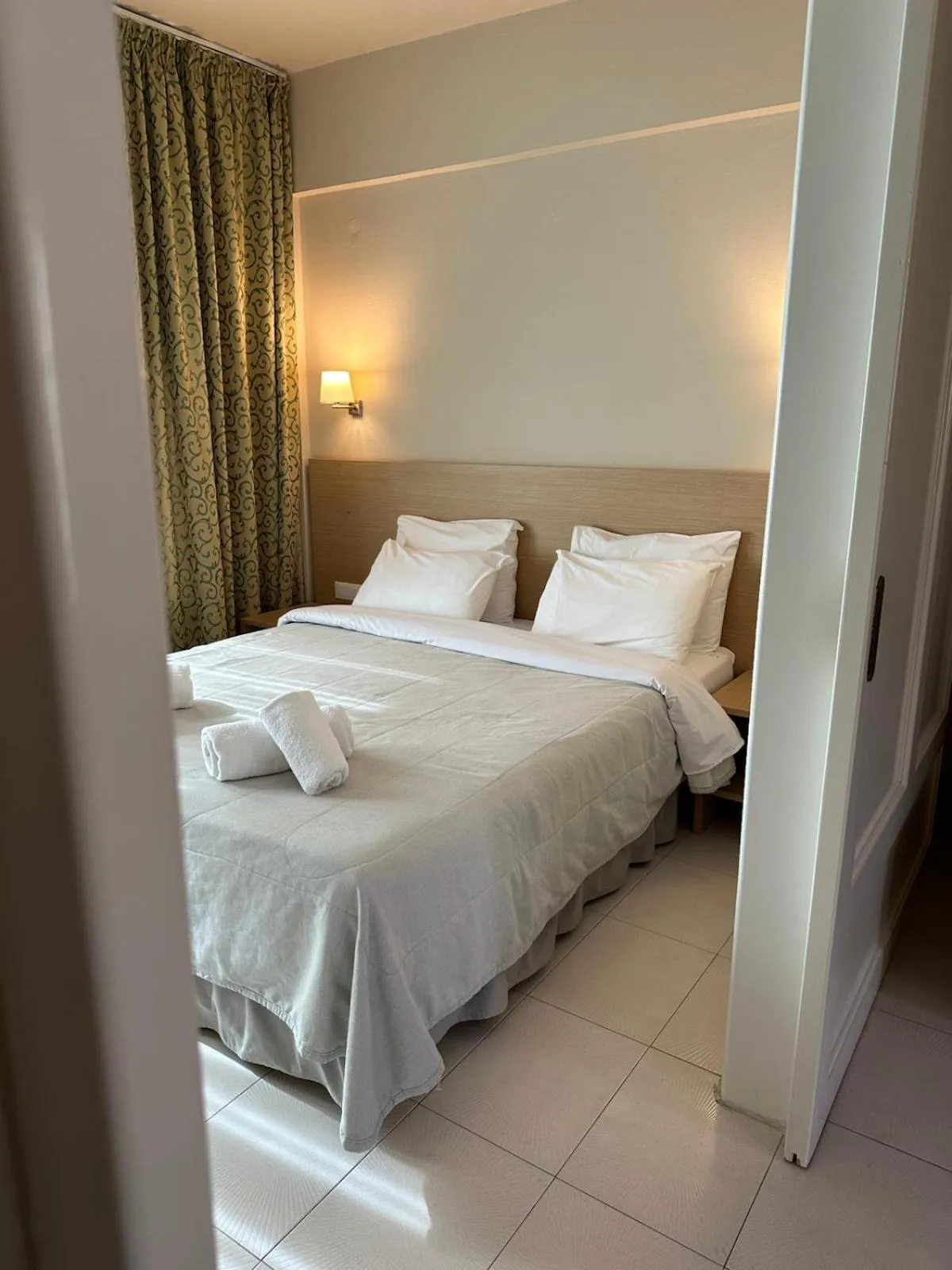 Bedroom, Bed in ELIXIA