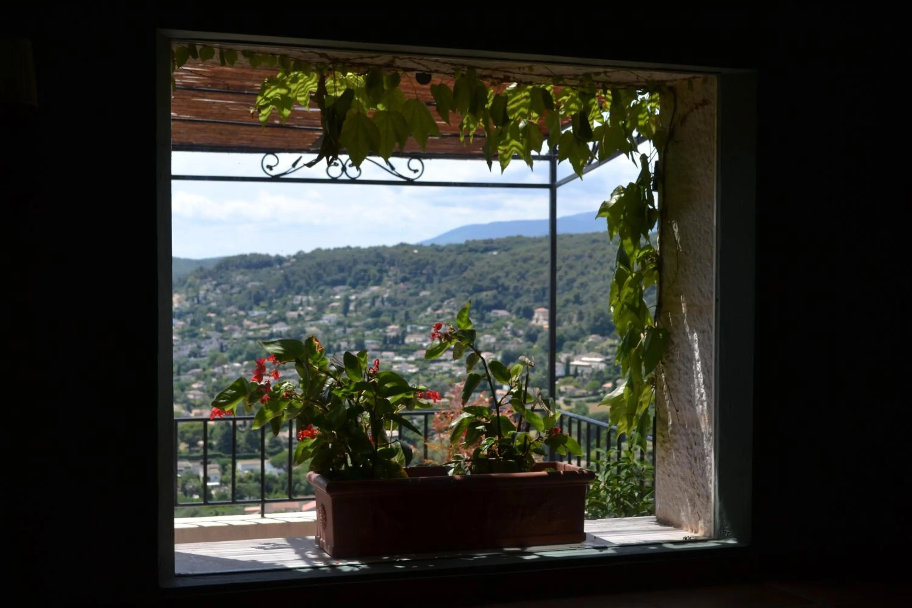 View (from property/room) in Hotel Le Saint Paul
