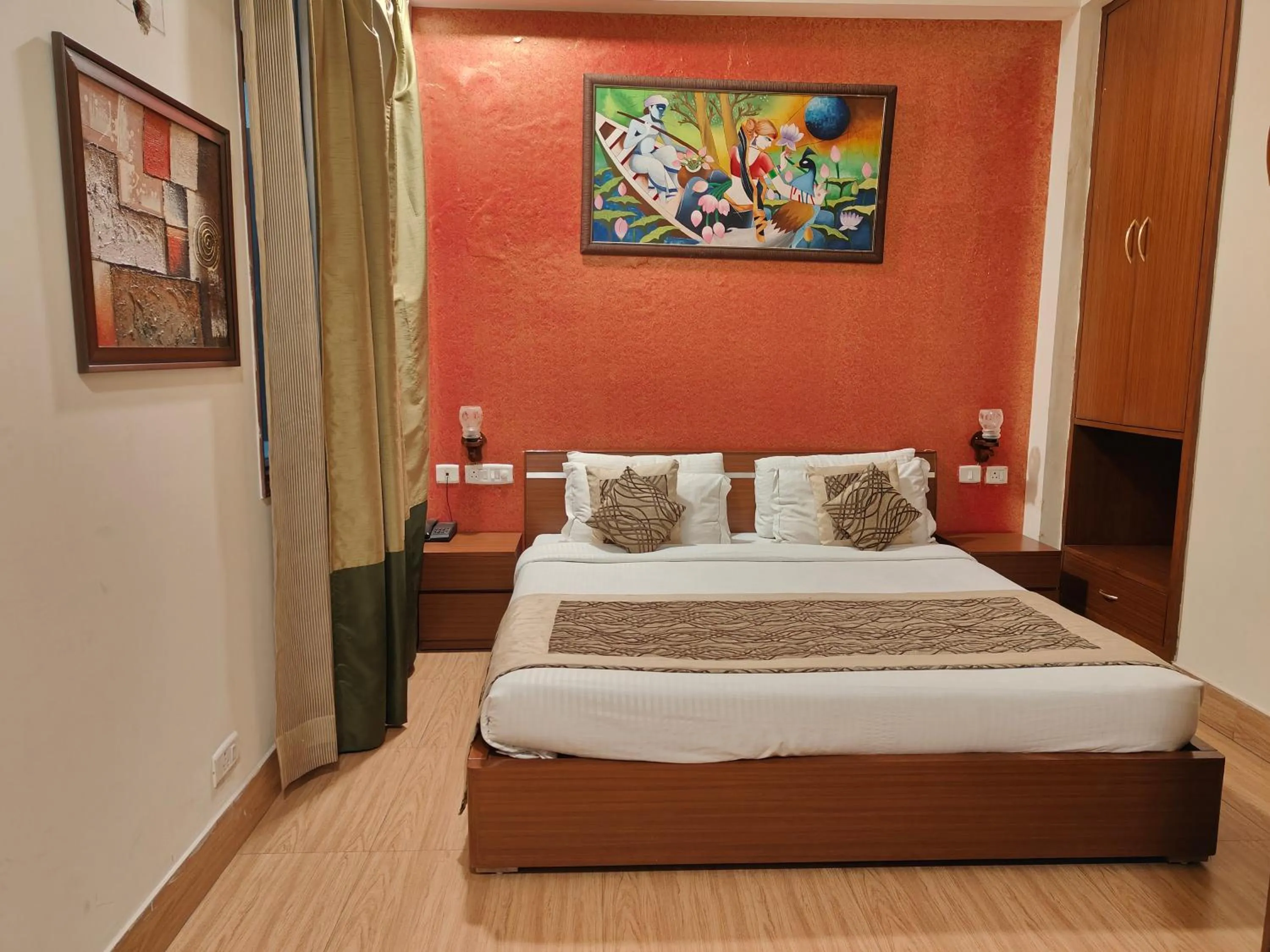 Bed in Tavisha Villa Golf Course MG Road