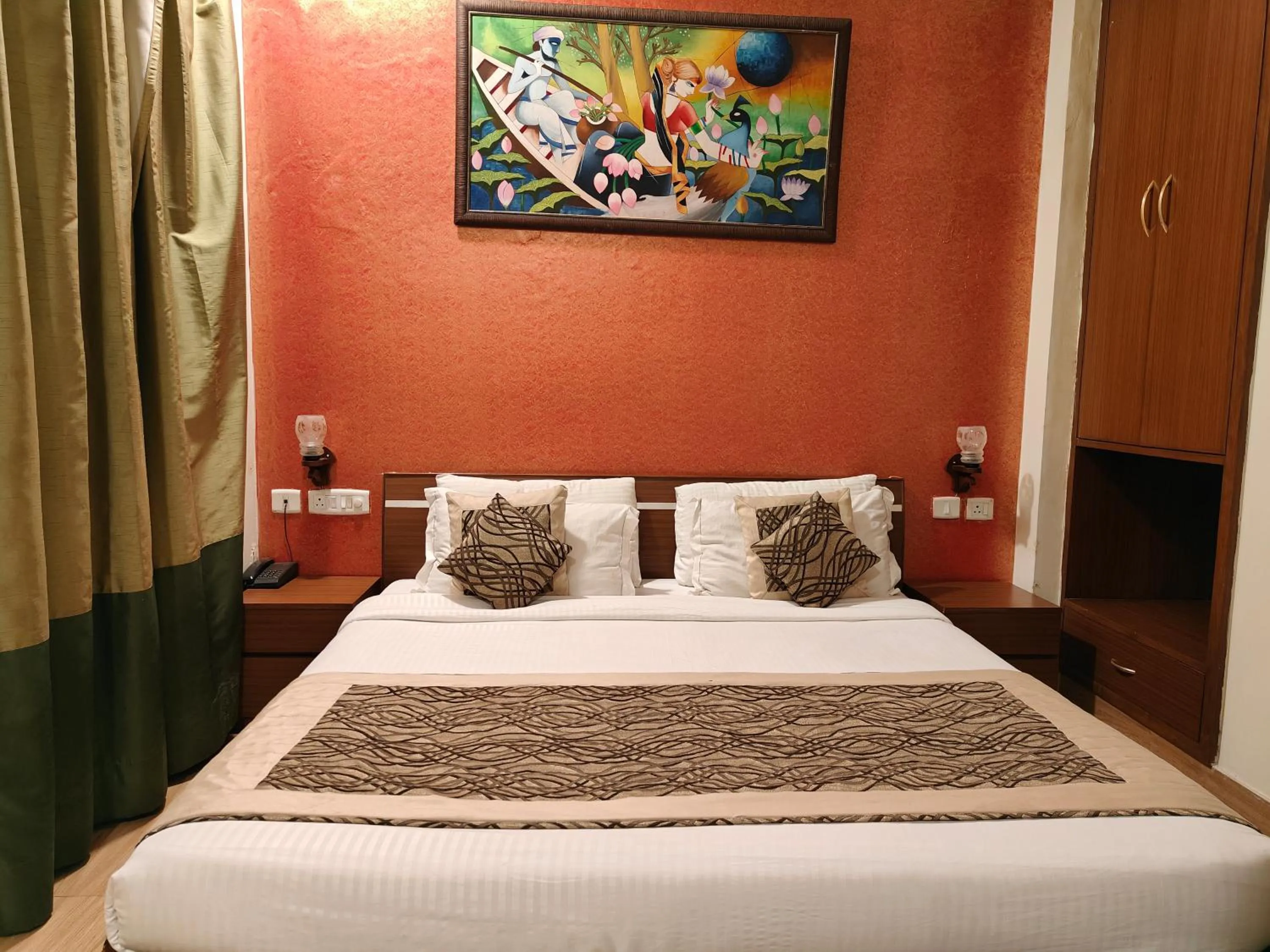 Bed in Tavisha Villa Golf Course MG Road