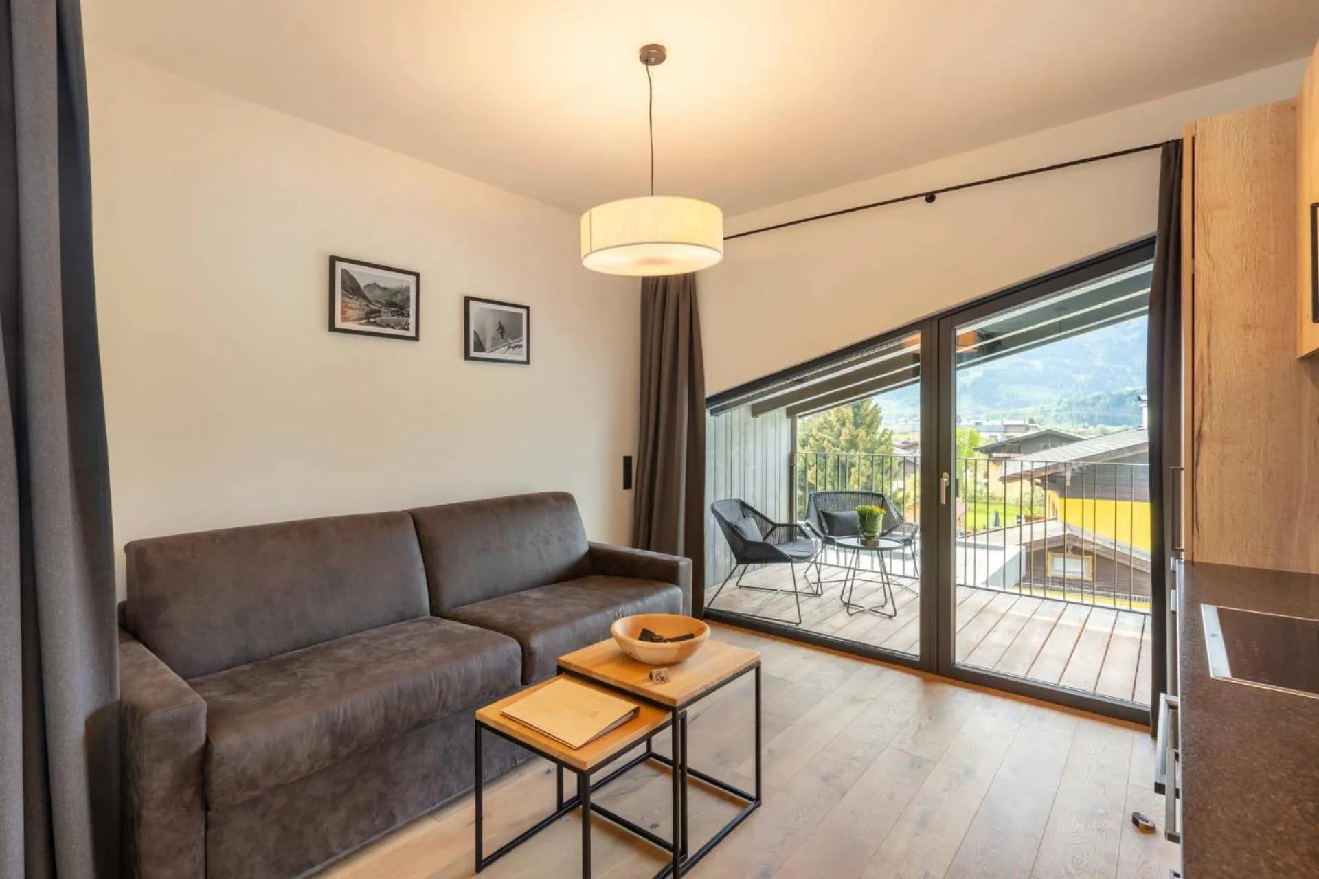 Balcony/Terrace in Emma Deluxe Aparthotel aircondition in summer & ganzjährig beheizter Außenpool direkt beim Skibus