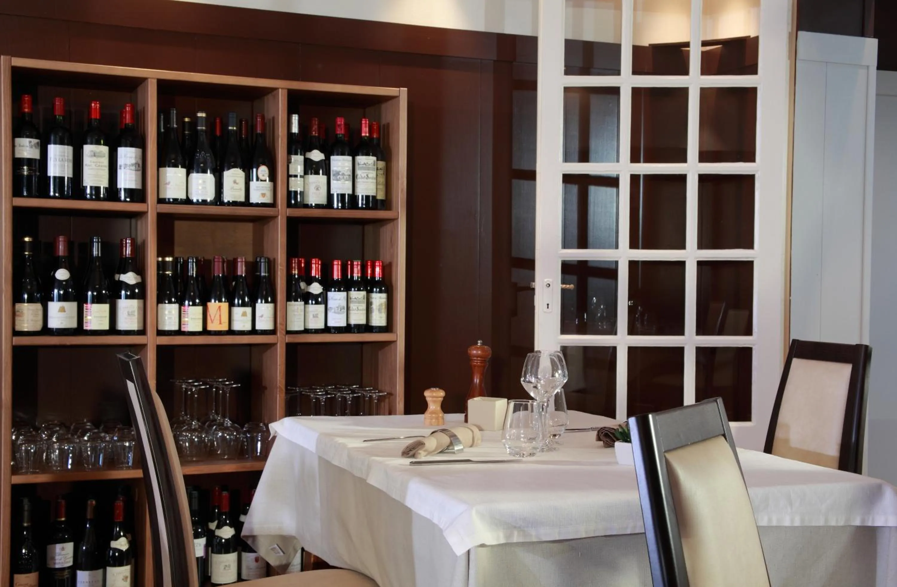 Logis - Hôtel & restaurant Les Trois Fontaines