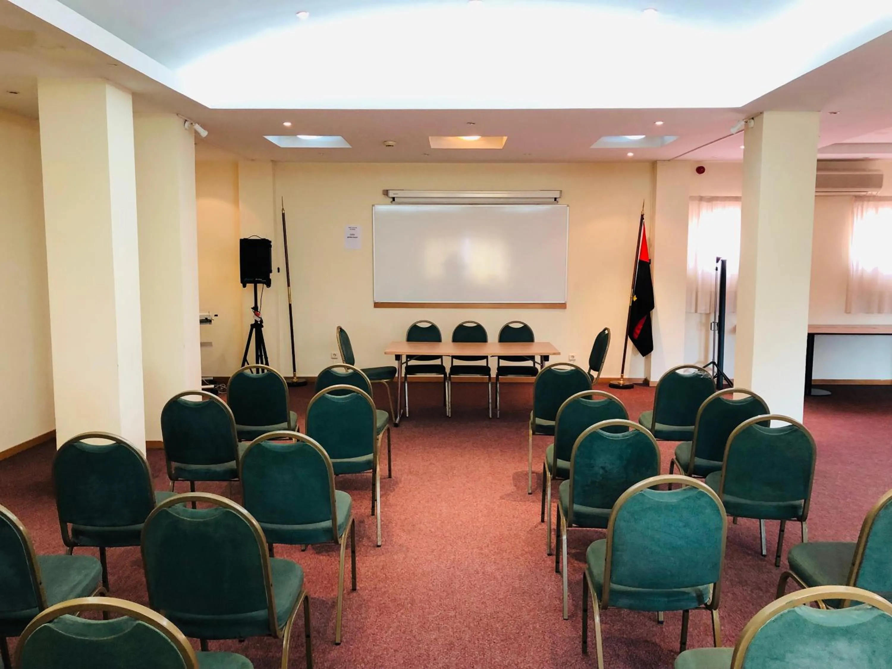 Business facilities in Golden Park Hotel