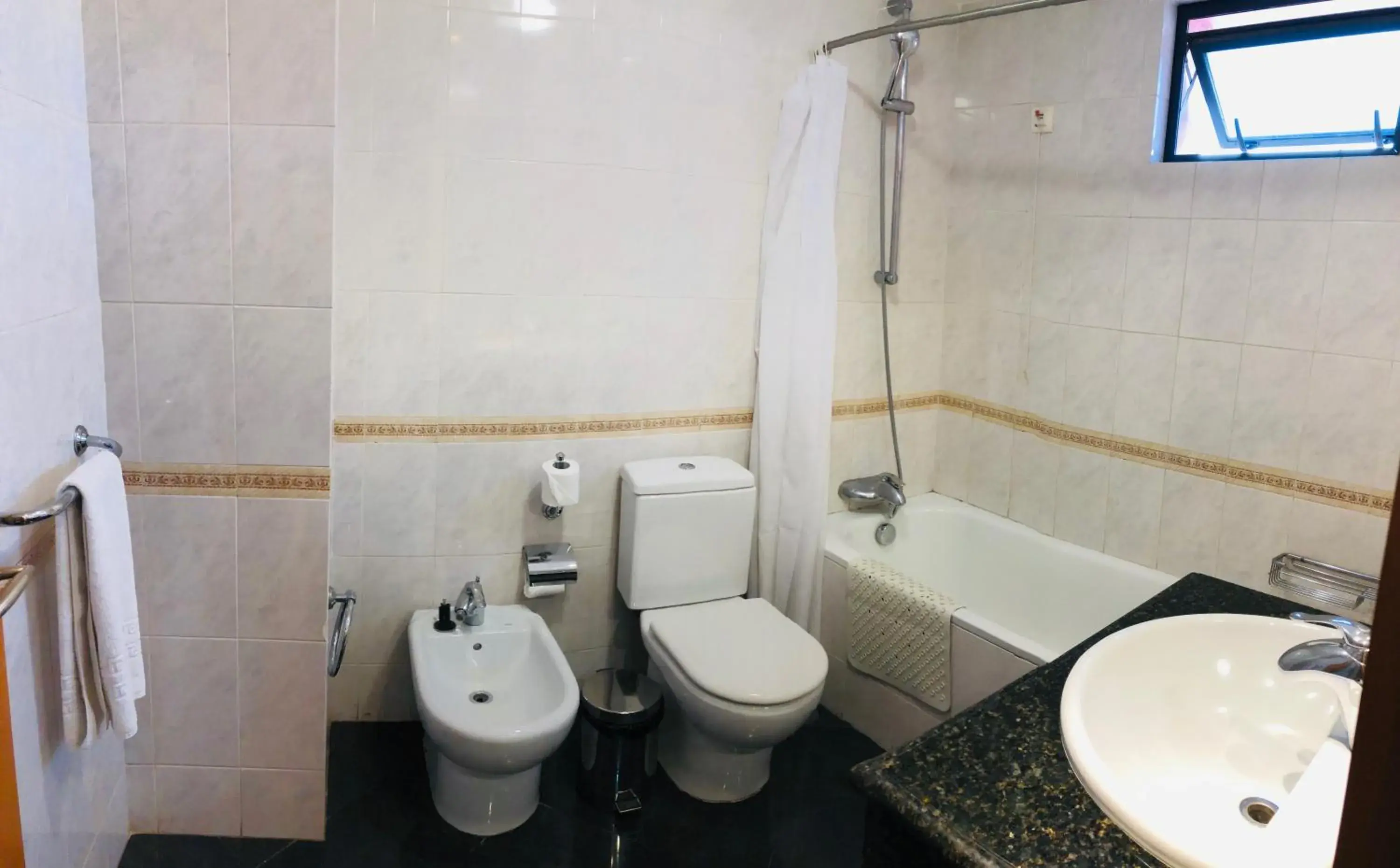 Single Room - single occupancy in Golden Park Hotel Single Room - single occupancy in Golden Park Hotel