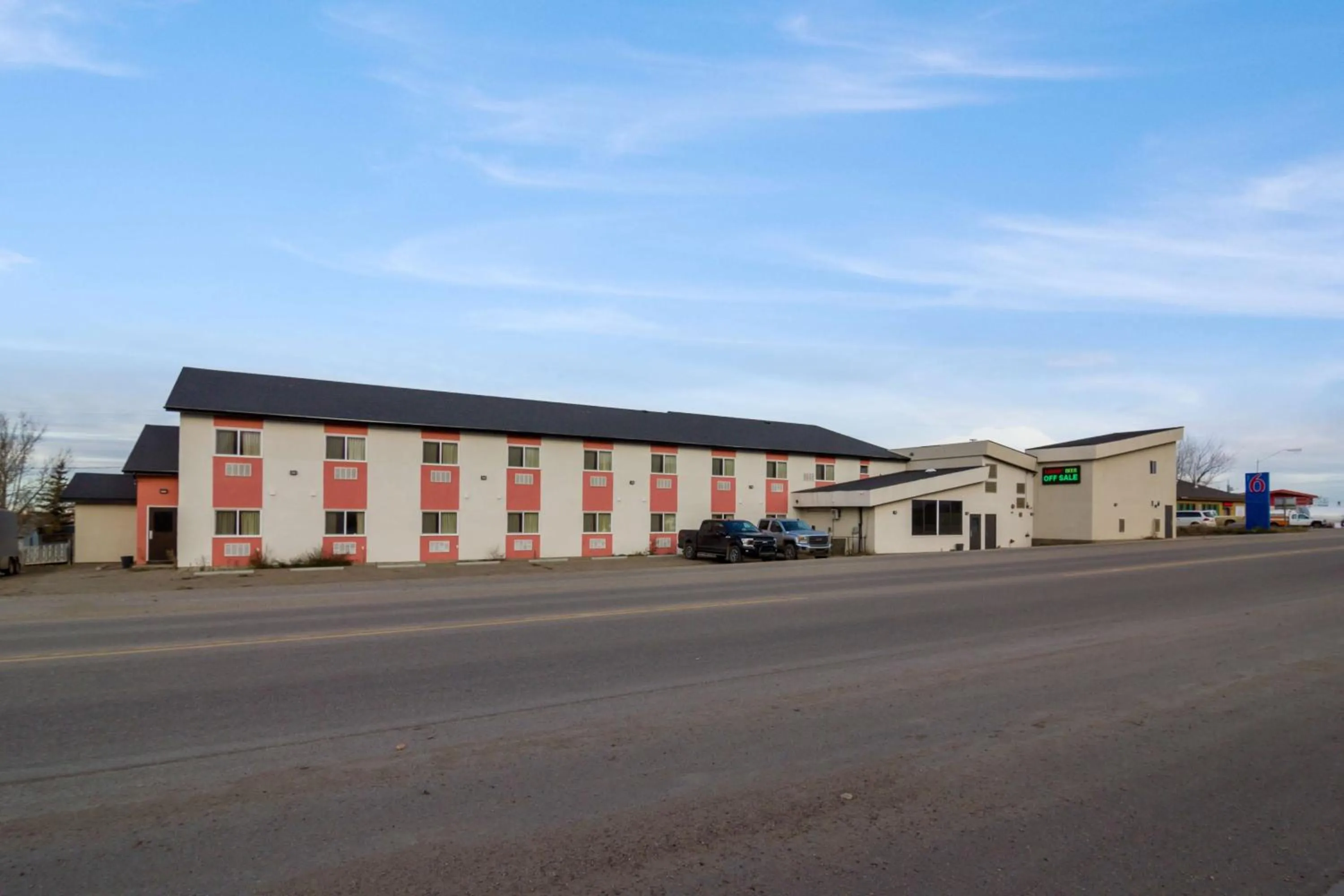 Property Building in Motel 6 Kerrobert, SK