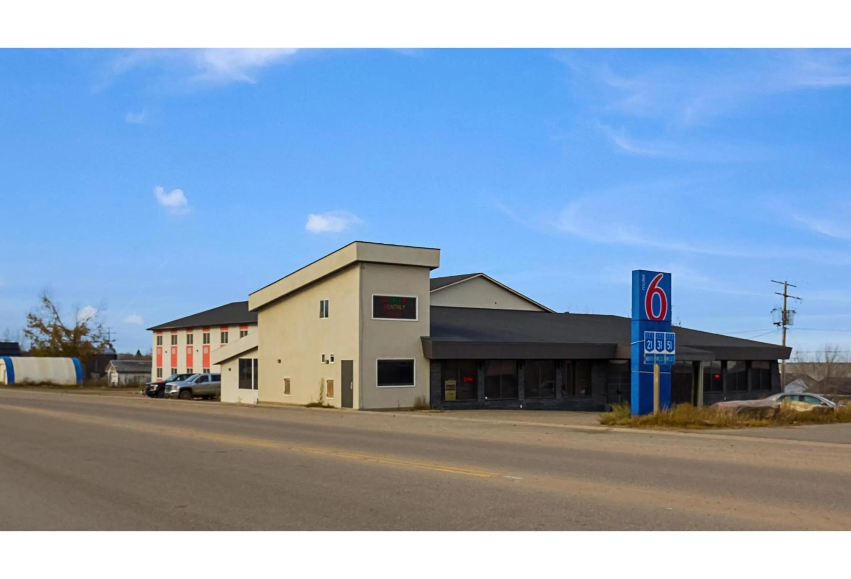 Facade/entrance in Motel 6 Kerrobert, SK
