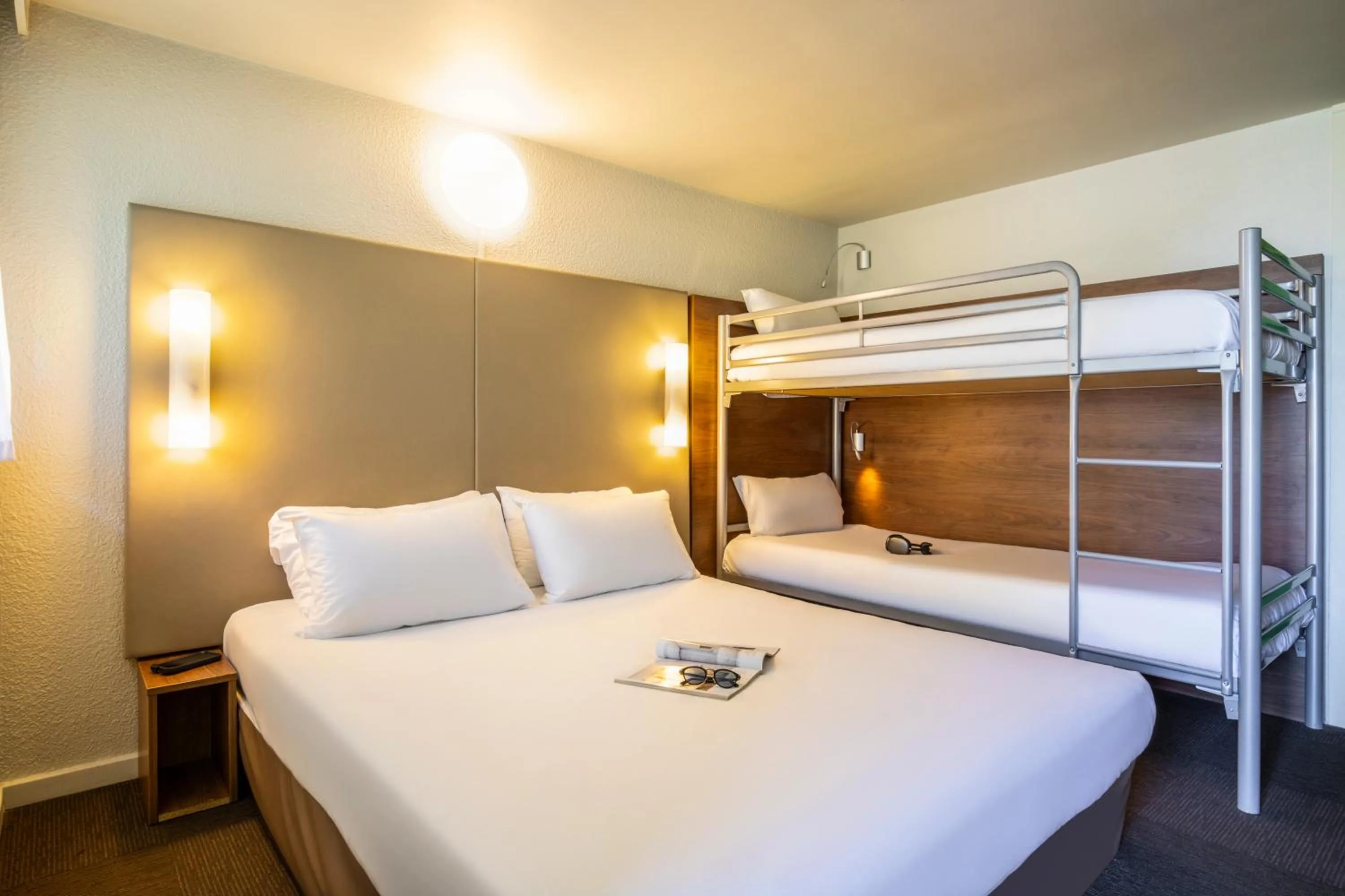 Bed in Campanile Vire