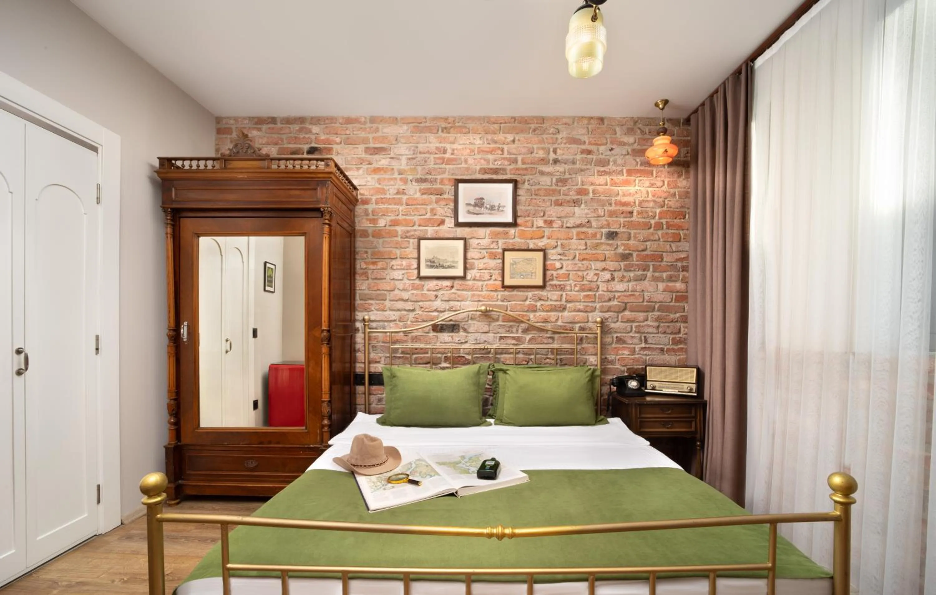 Bed in Hotel Des Arts Galata