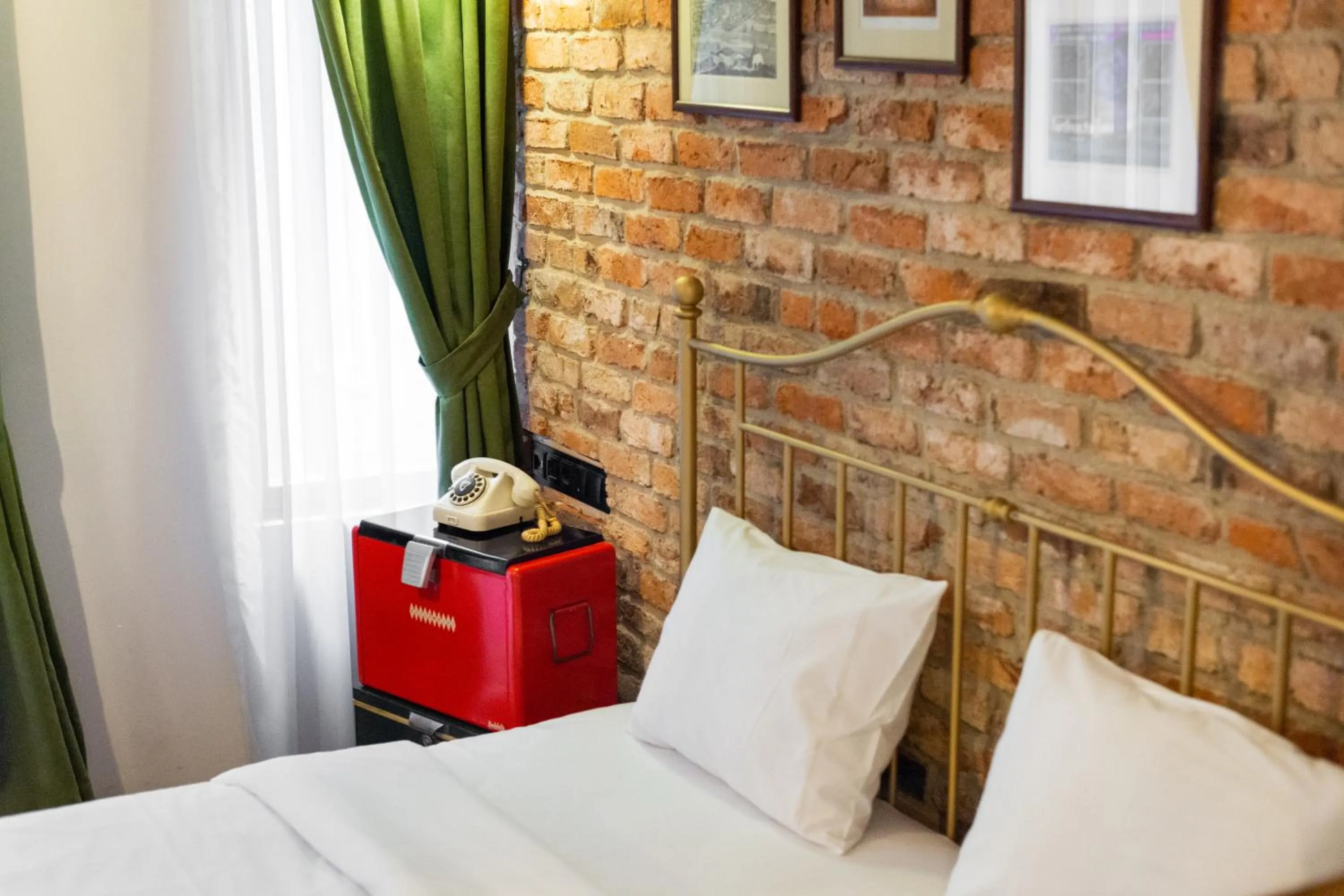 Bed in Hotel Des Arts Galata