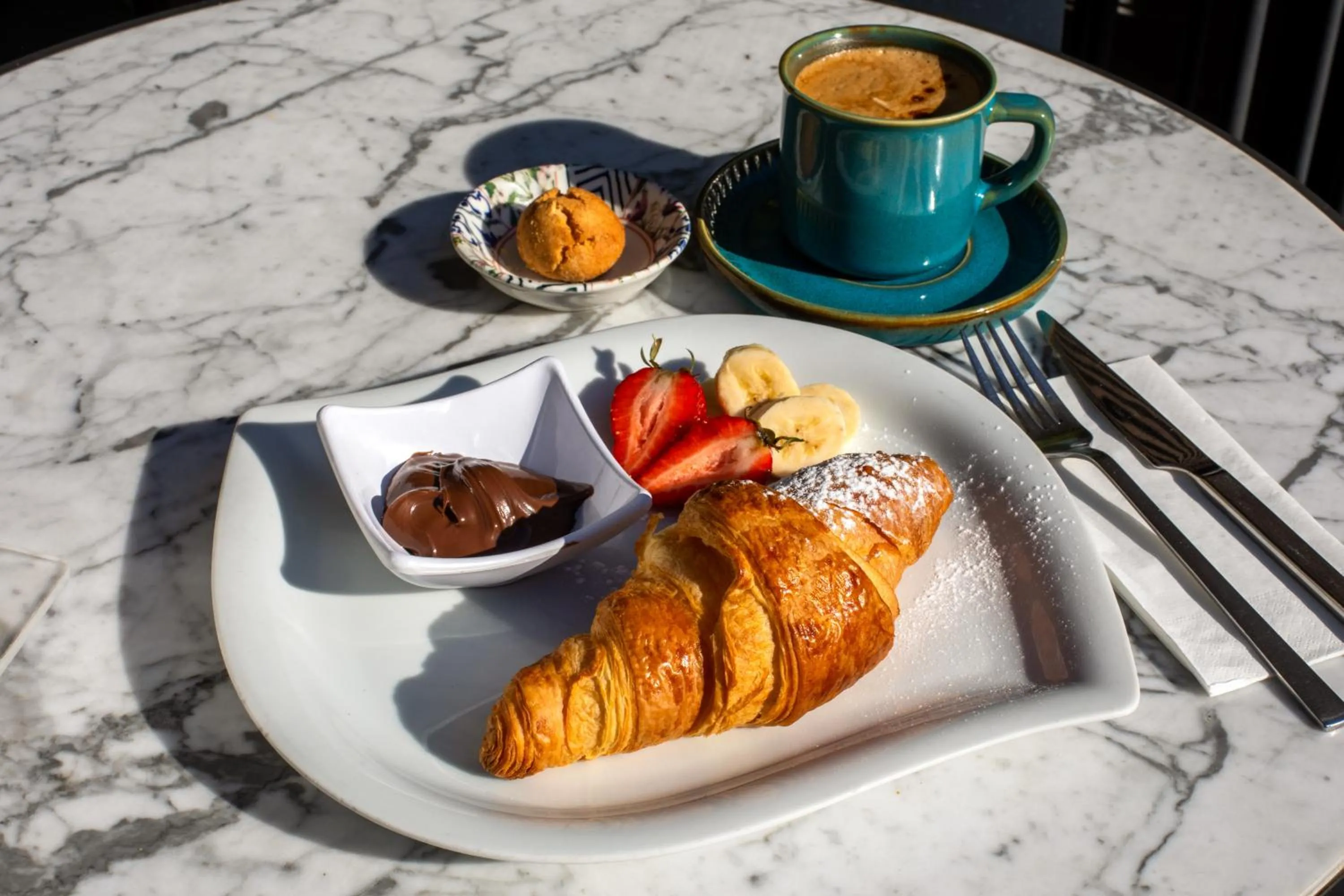 Breakfast in Hotel Des Arts Galata