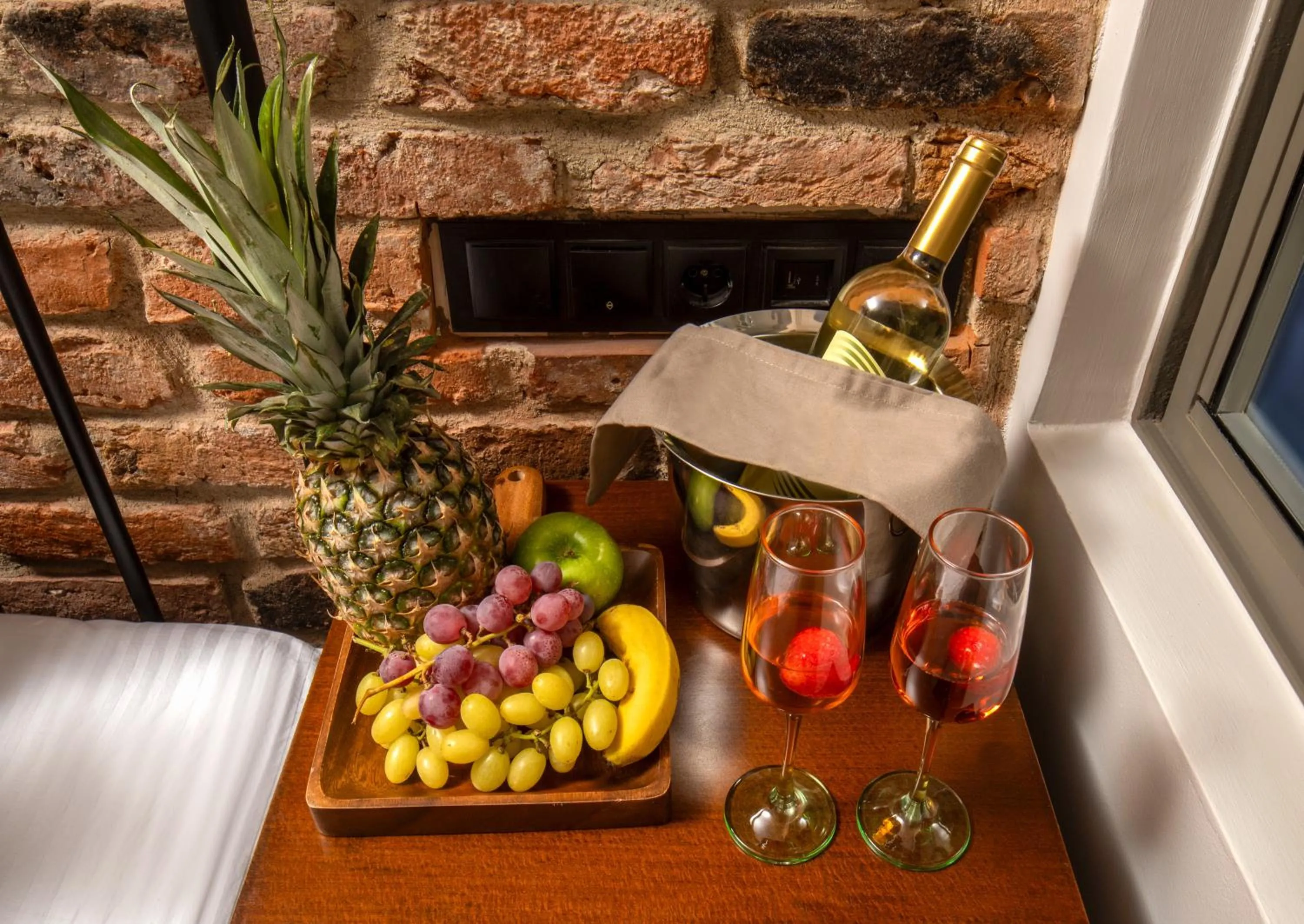 Food and drinks in Hotel Des Arts Galata