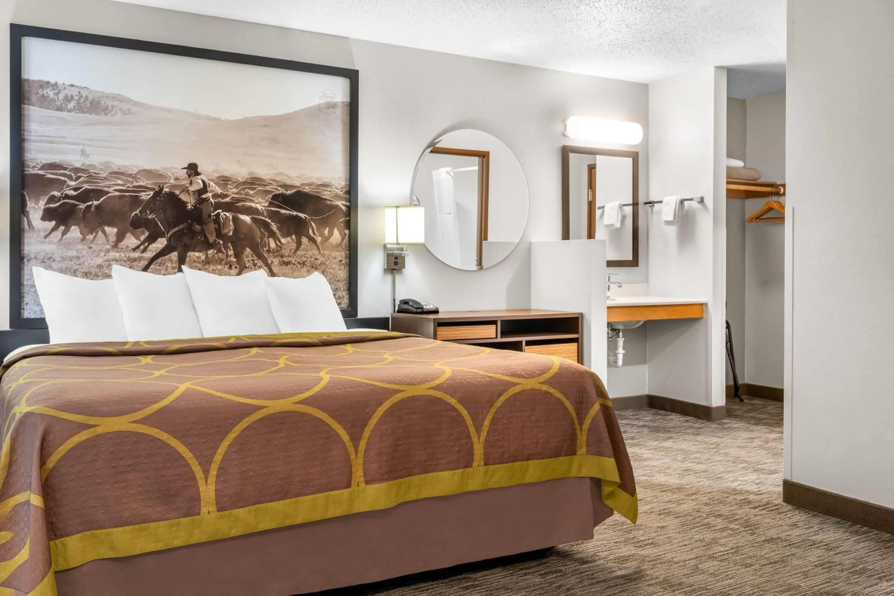 Photo of the whole room, Bed in Super 8 by Wyndham Custer/Crazy Horse Area