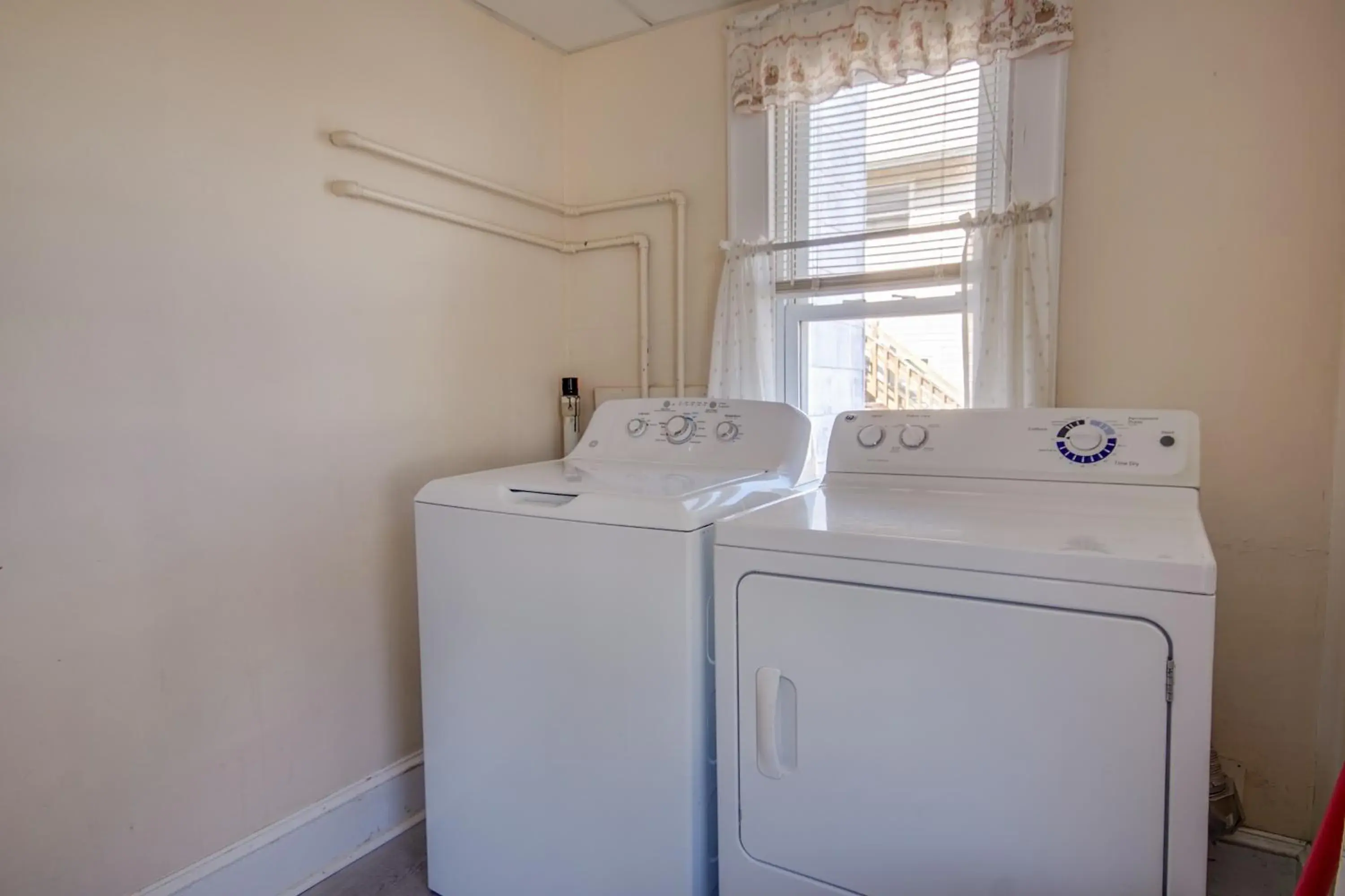 Two-Bedroom Apartment in Majestic Hotel & Apartments Two-Bedroom Apartment in Majestic Hotel & Apartments