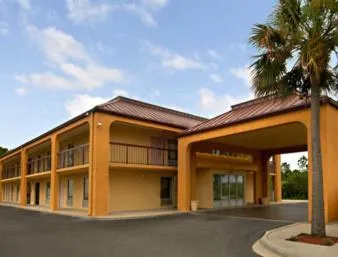 Property building in Days Inn by Wyndham Moss Point Pascagoula