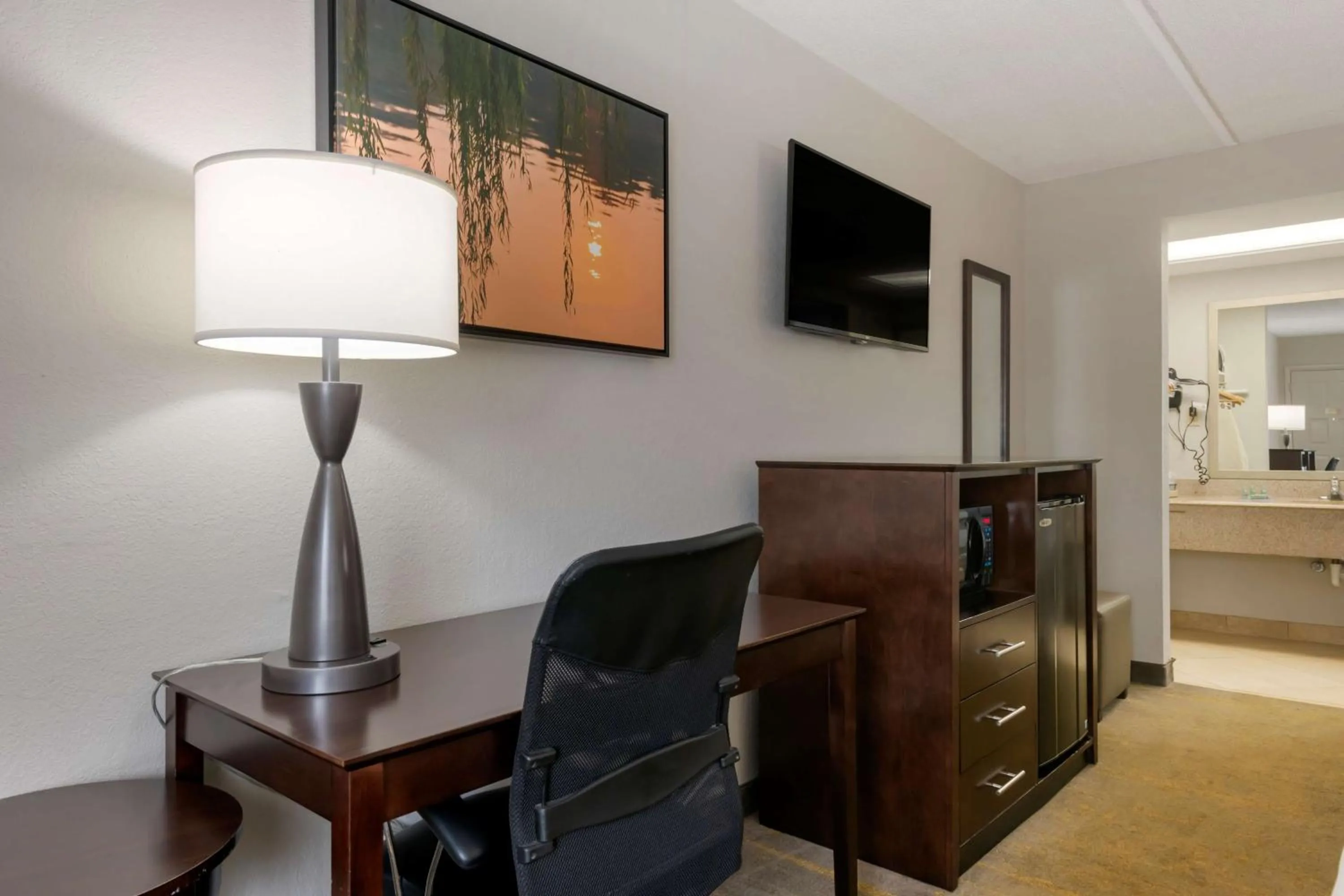 Bedroom in Best Western Inn Of Palatka