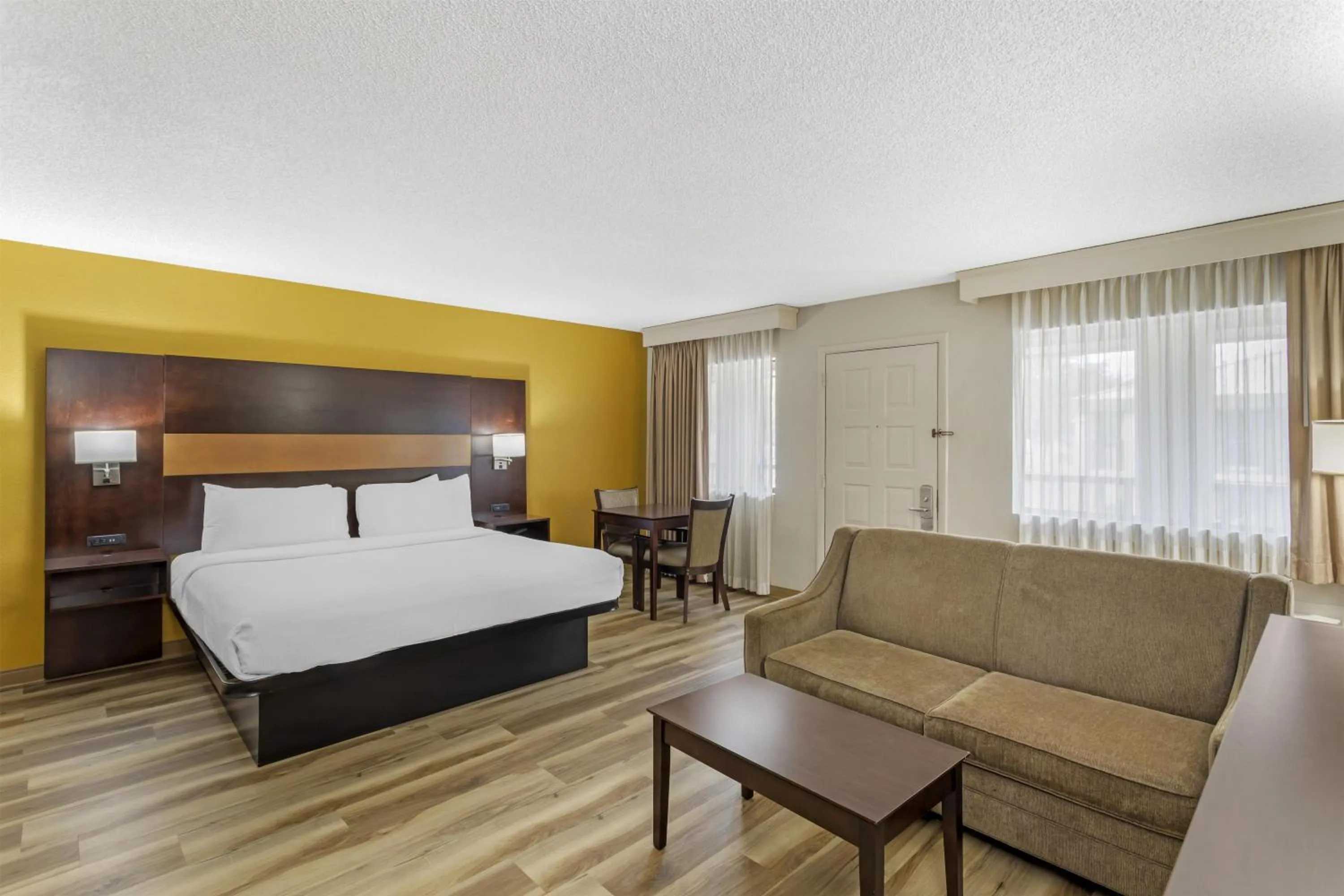 Bedroom, Bed in Best Western Inn Of Palatka