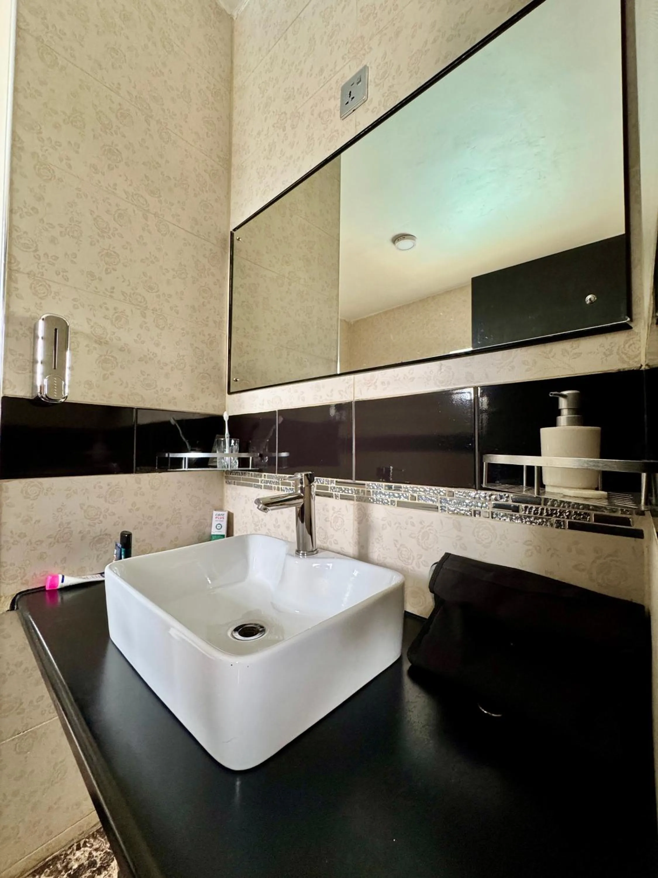 Bathroom in Annavilla7 Lilongwe hotel