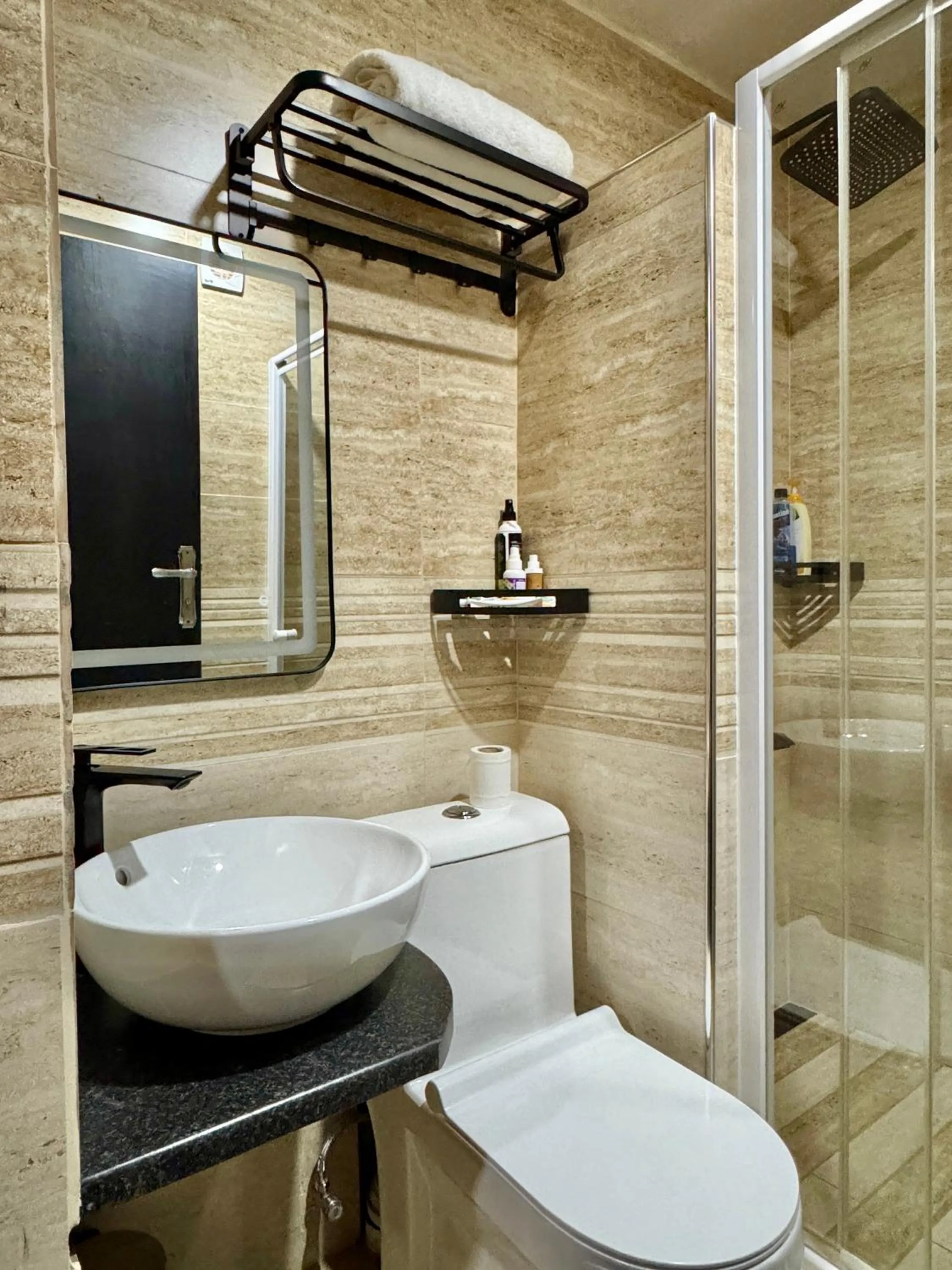 Shower in Annavilla7 Lilongwe hotel