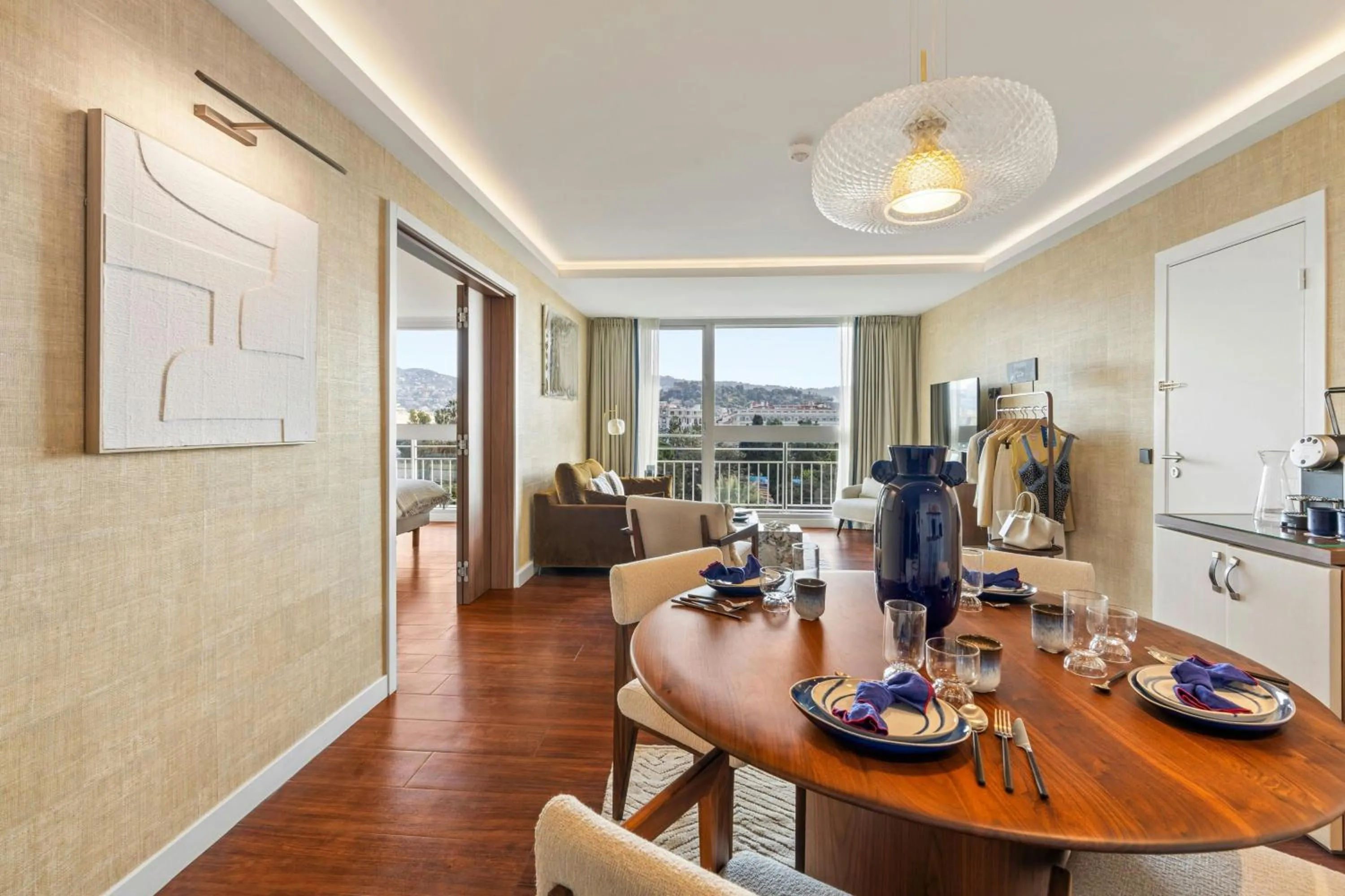 Photo of the whole room in Le Meridien Nice