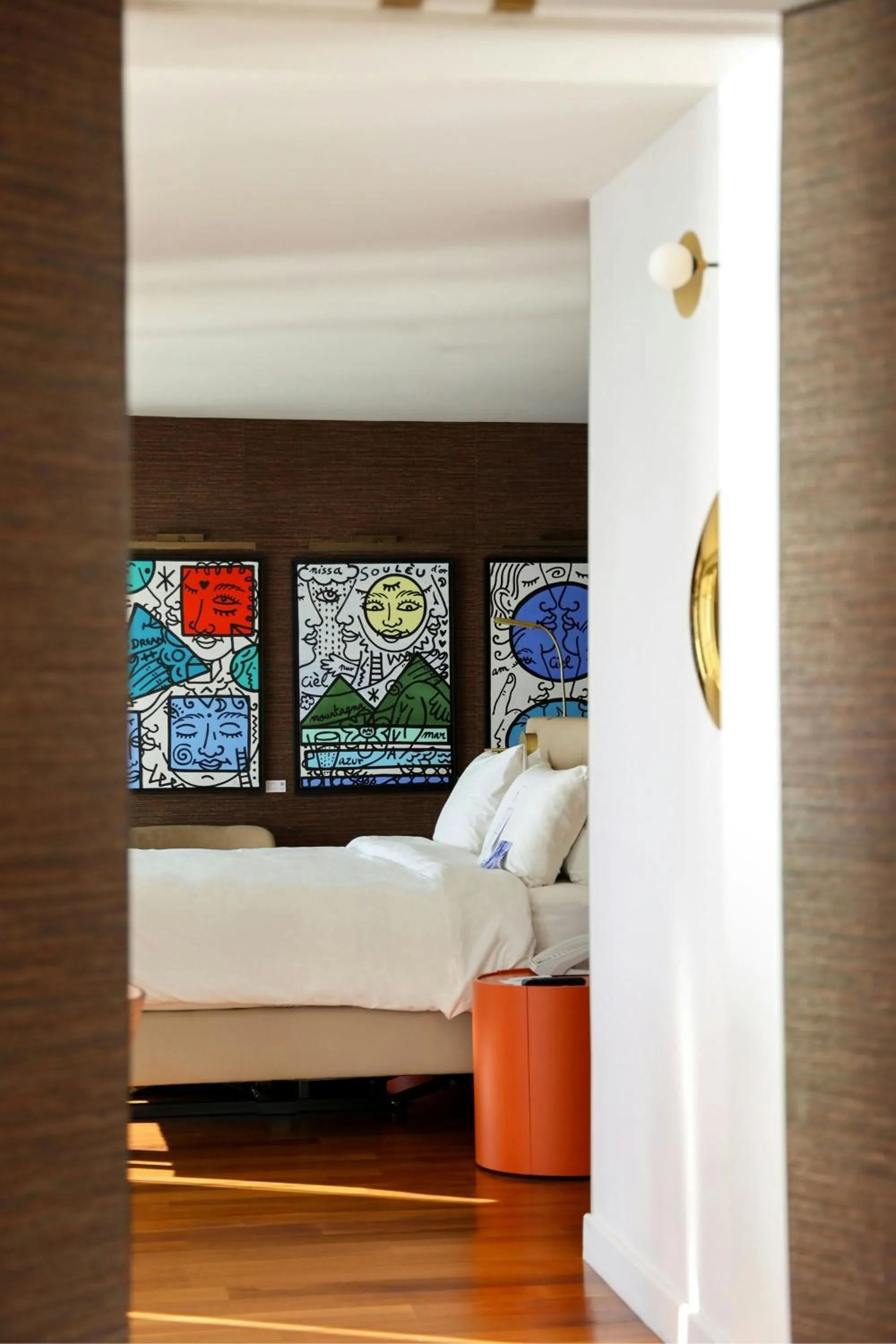 Photo of the whole room, Bed in Le Meridien Nice