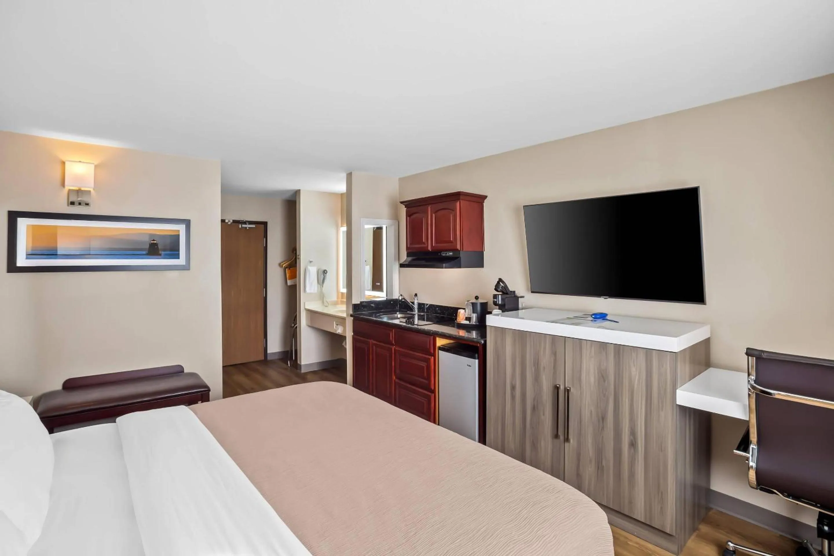 Bedroom, Bed in Quality Inn Port Orchard