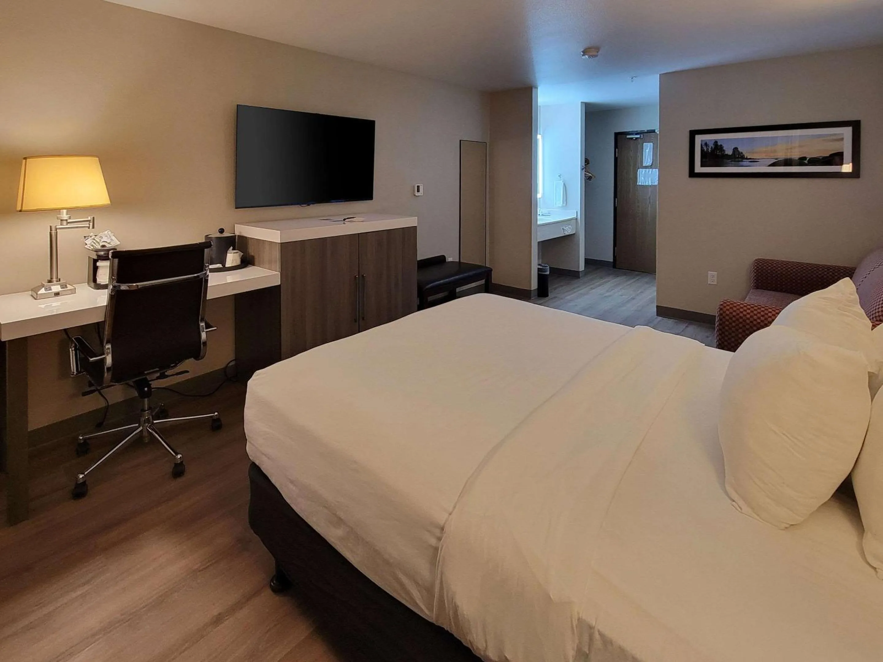 Bedroom, Bed in Quality Inn Port Orchard