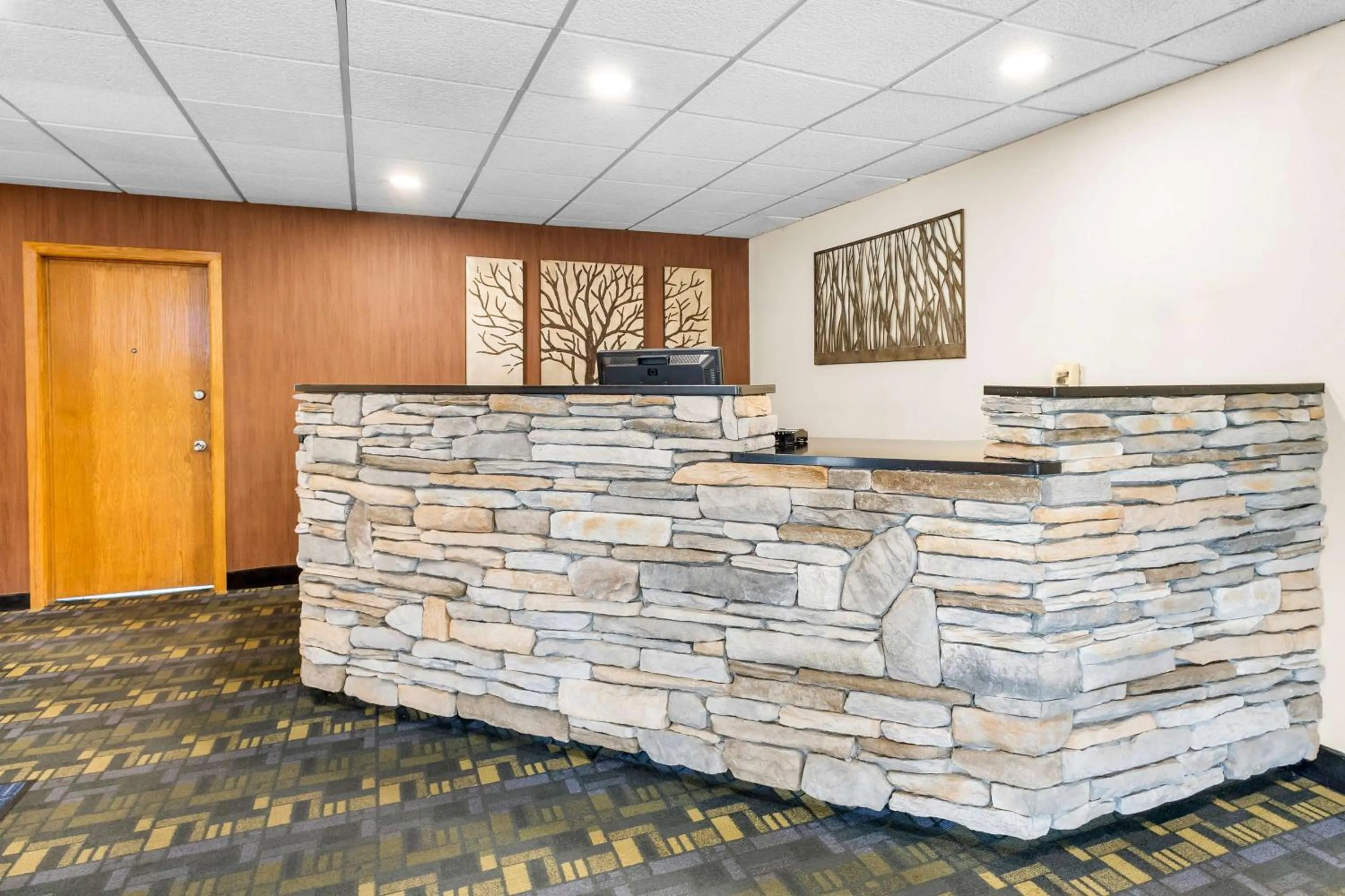 Lobby or reception in Best Western Lee's Motor Inn