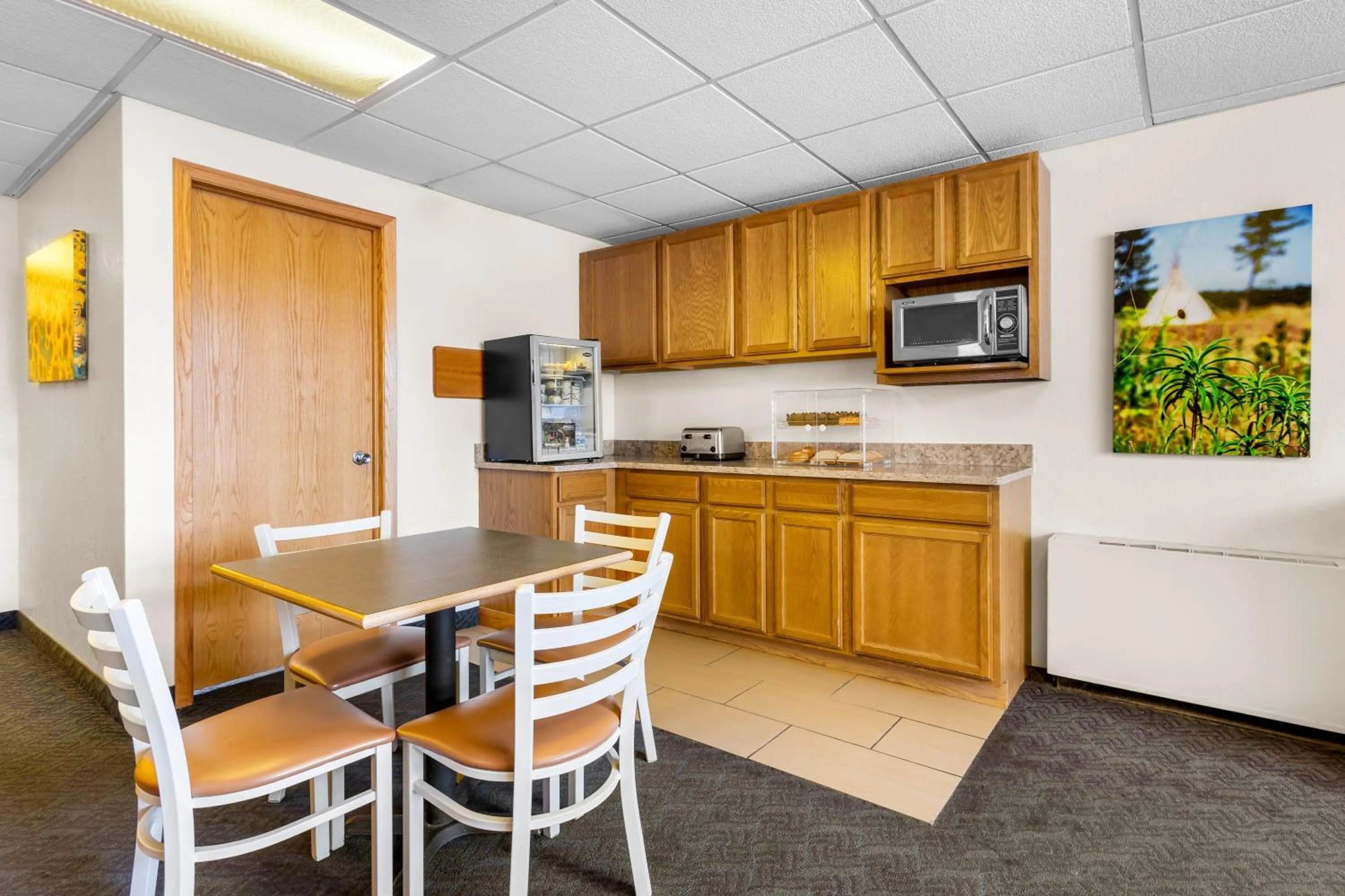 Breakfast in Best Western Lee's Motor Inn