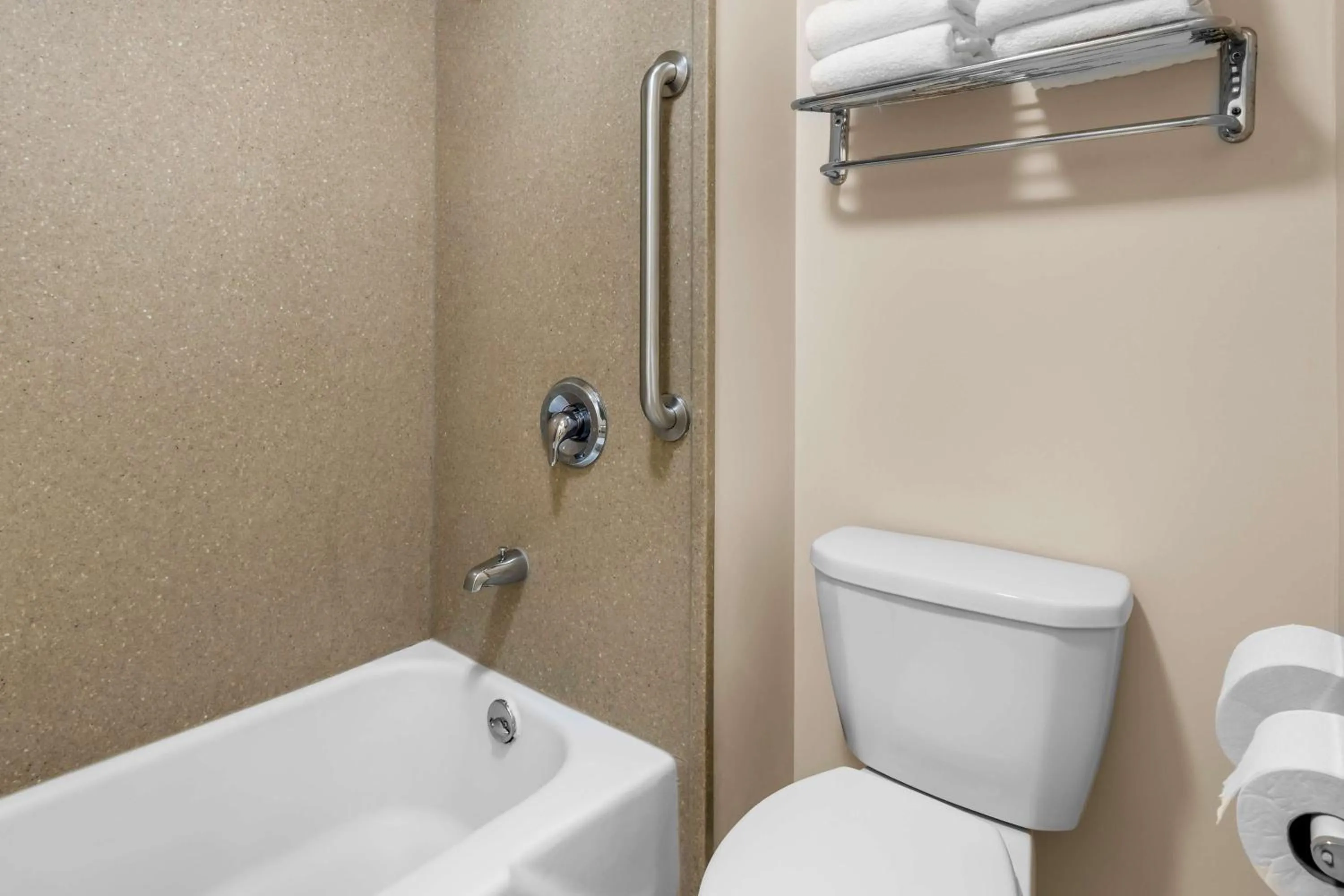 Bathroom in Best Western Lee's Motor Inn