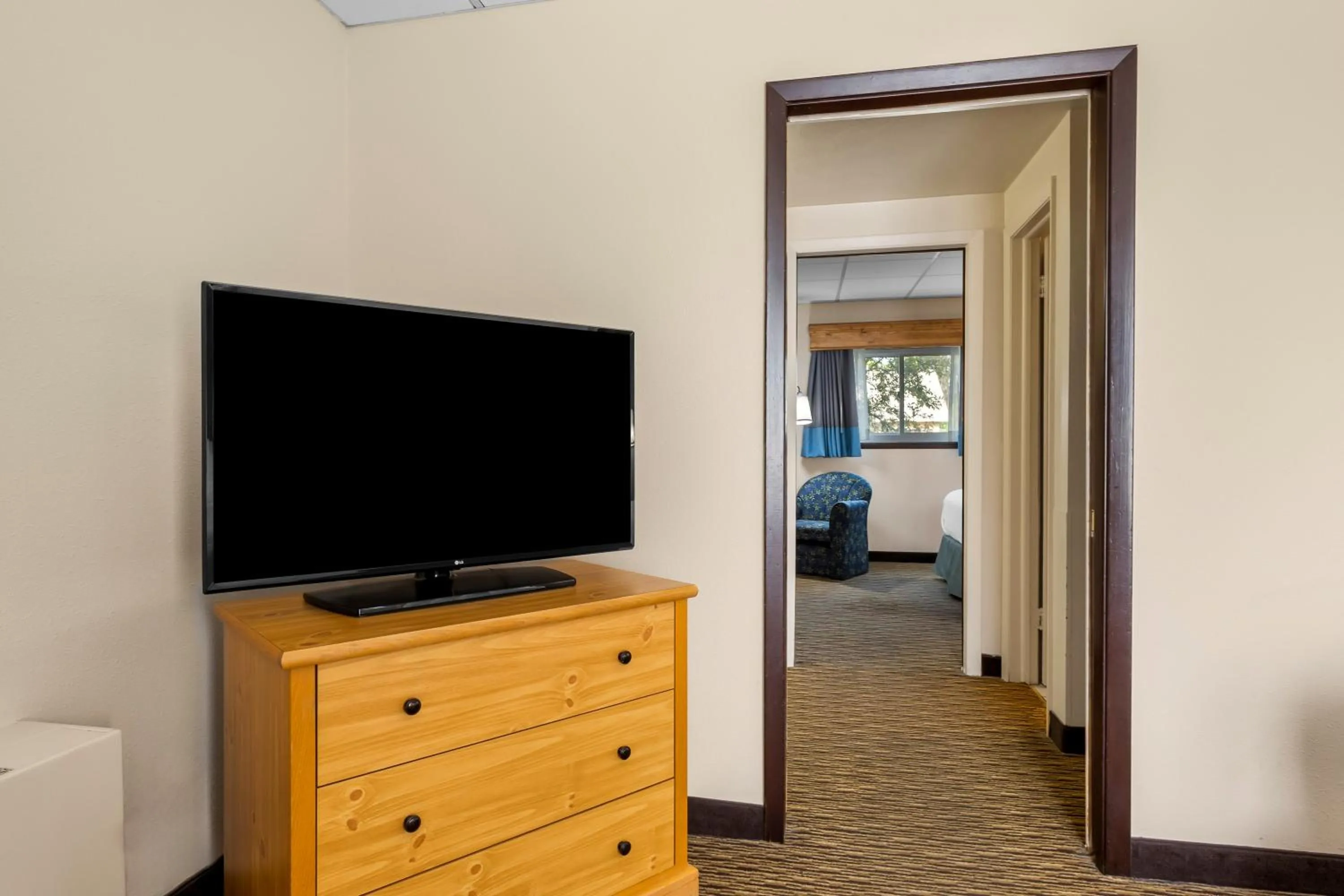 TV and multimedia, Bed in Best Western Lee's Motor Inn