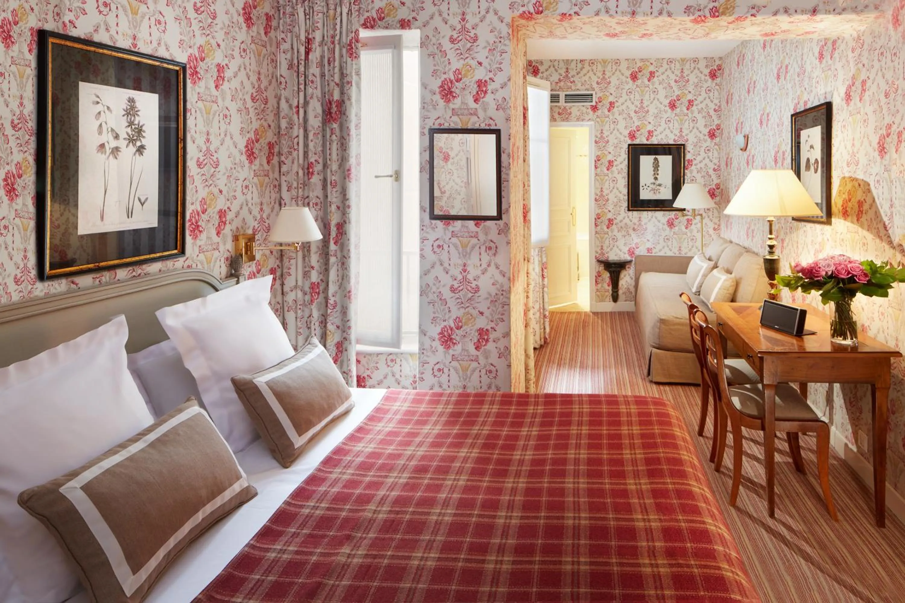 Bedroom, Bed in Relais Du Louvre