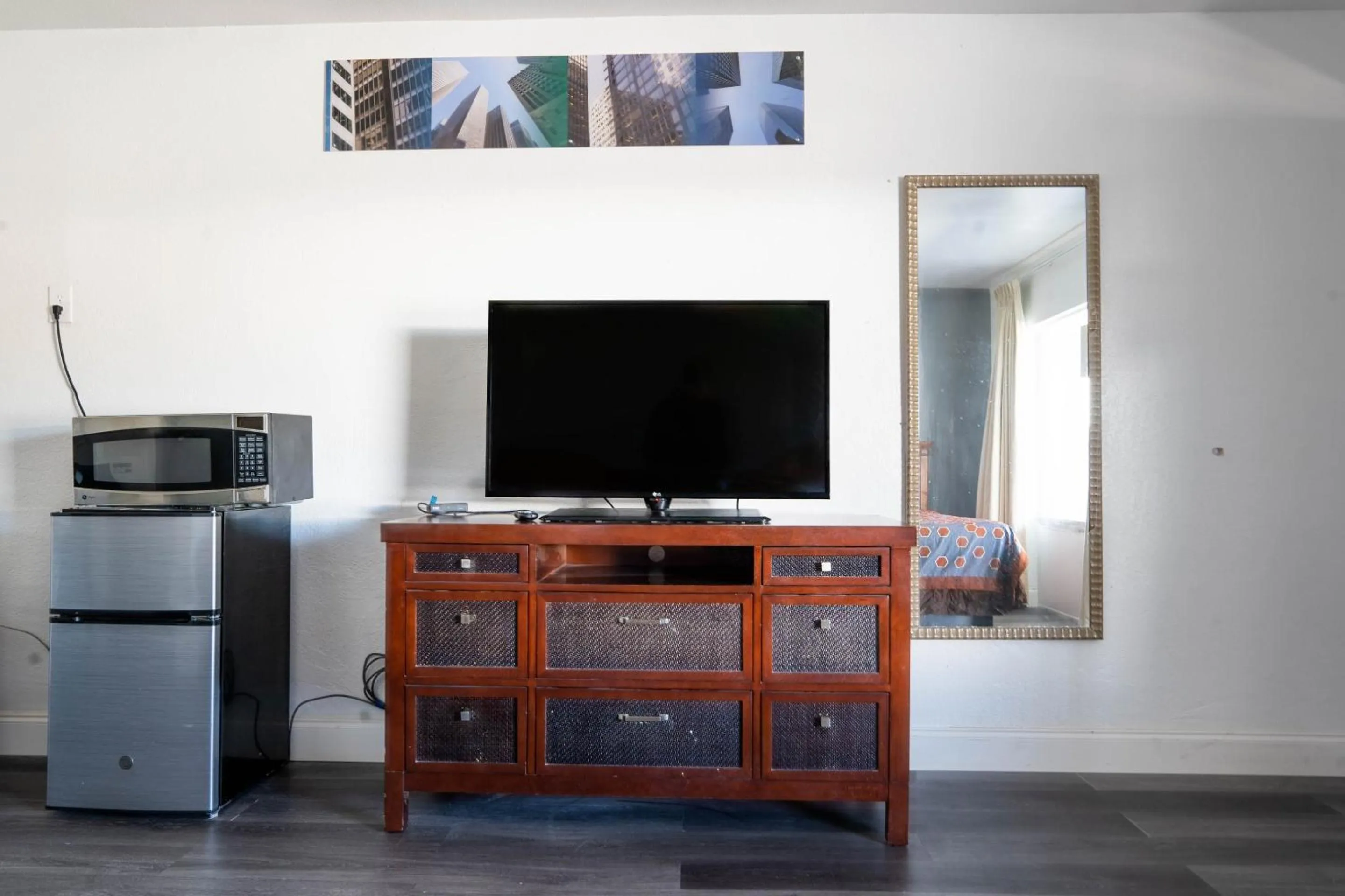 Bedroom in OYO Hotel Ocala, FL I-75