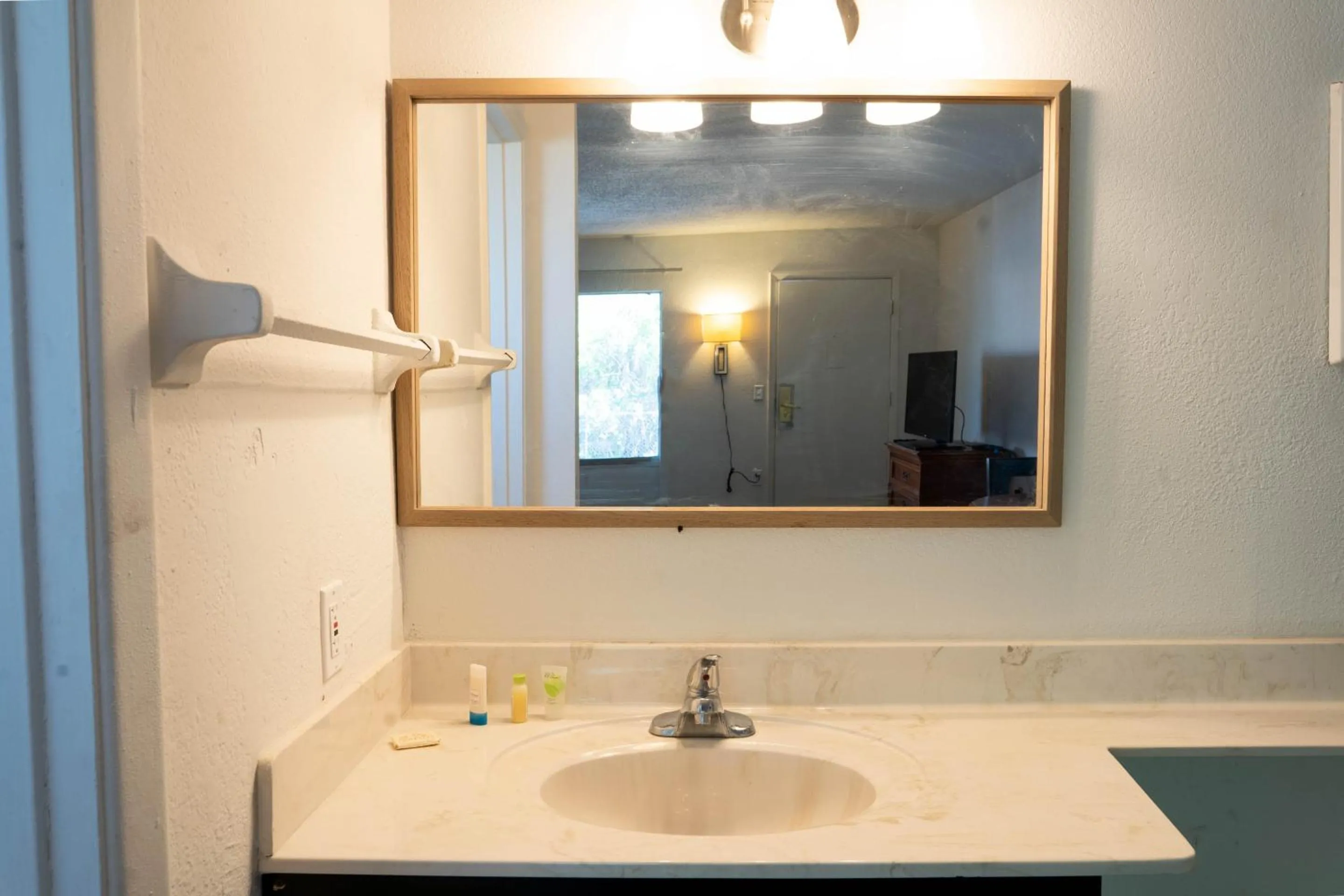 Bathroom in OYO Hotel Ocala, FL I-75