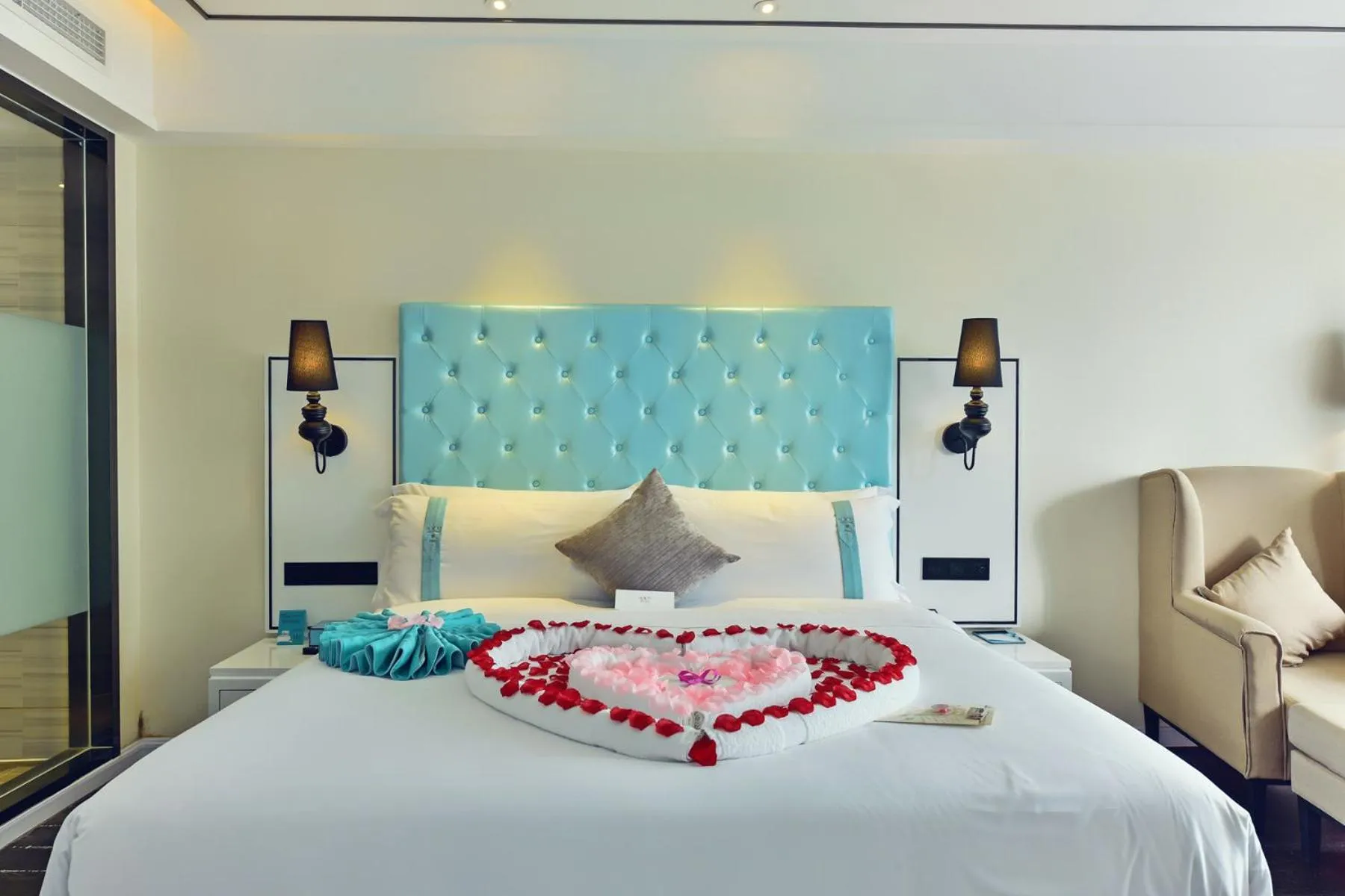 Bed in Xana Hotelle Shenzhen Airport Terminal