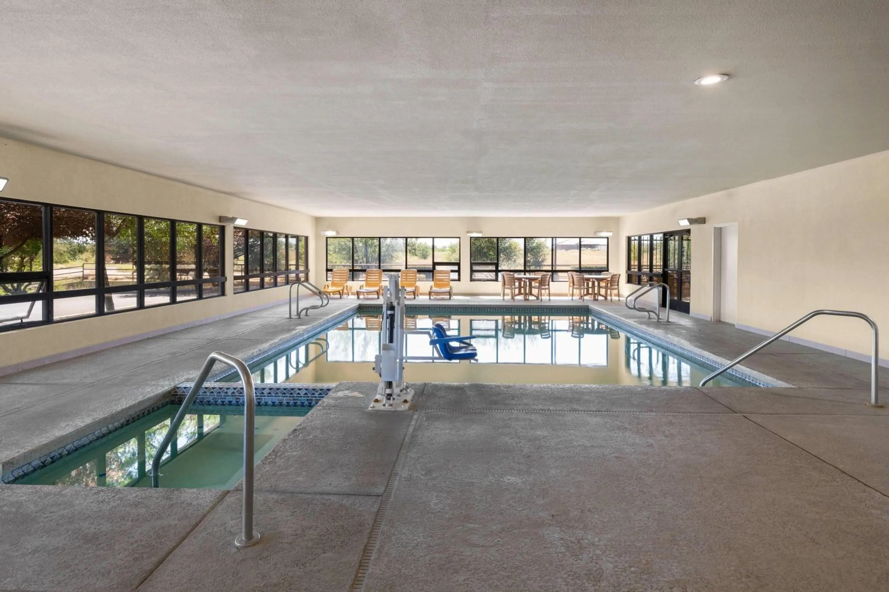 Swimming pool in Days Inn by Wyndham Chino Valley
