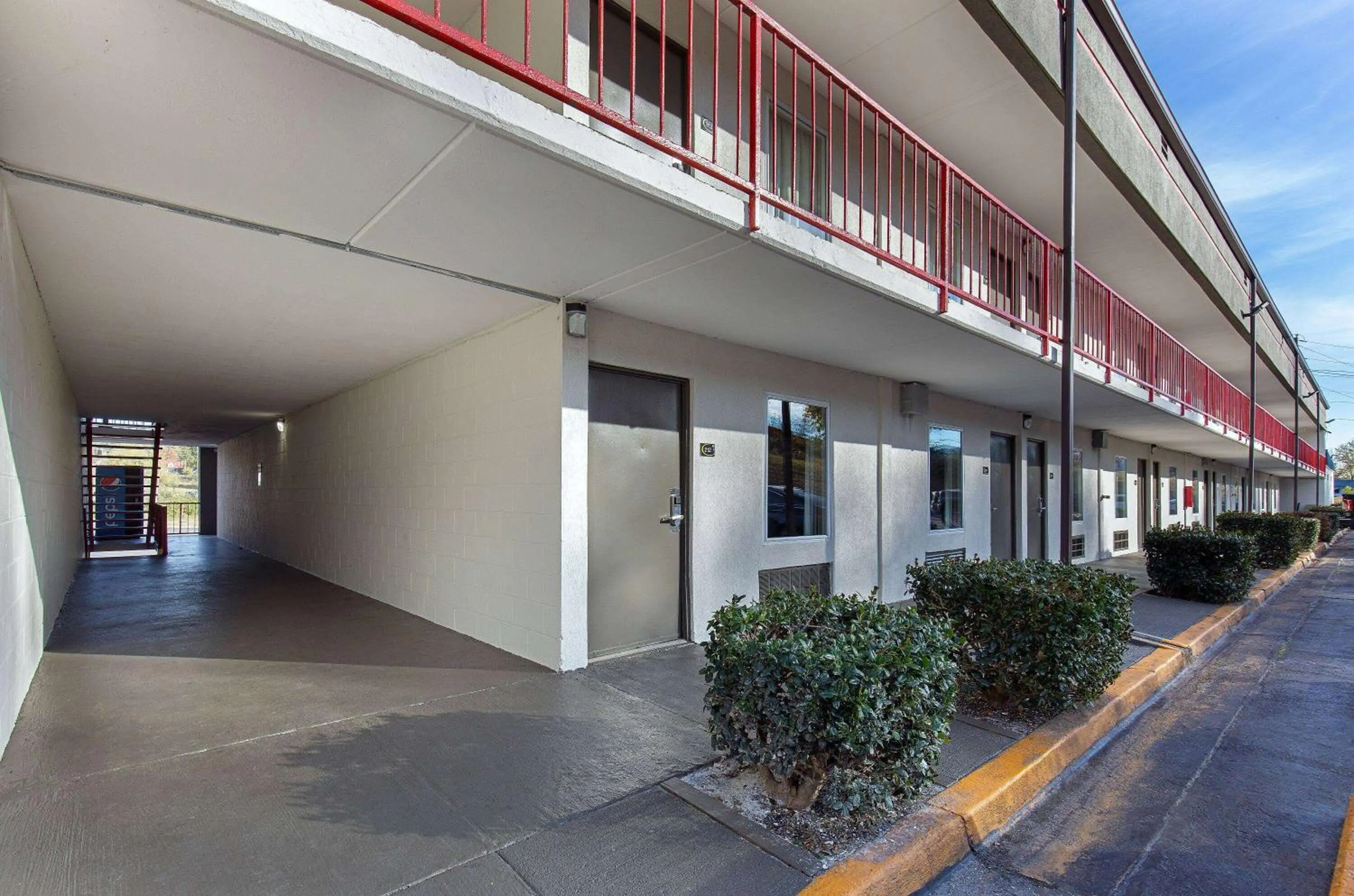 Property building in Super 8 by Wyndham Kingsport