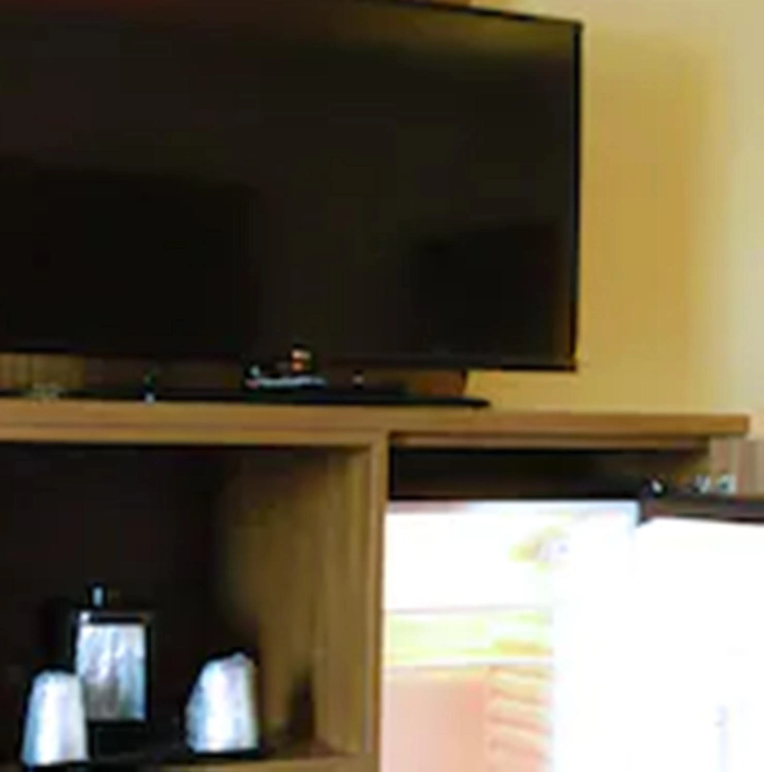 TV and multimedia in Kalika Hotel